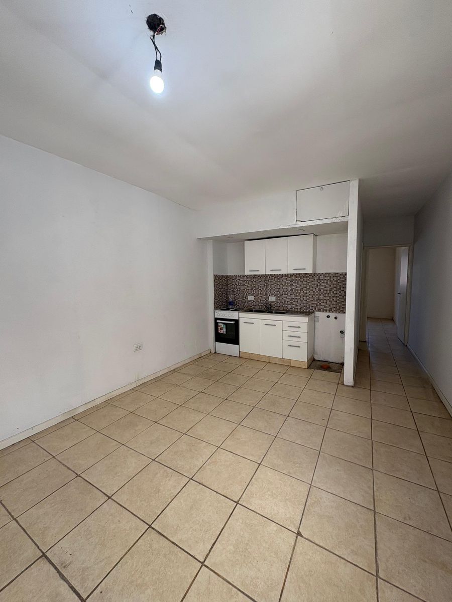 Departamento 2 ambientes en Planta Alta