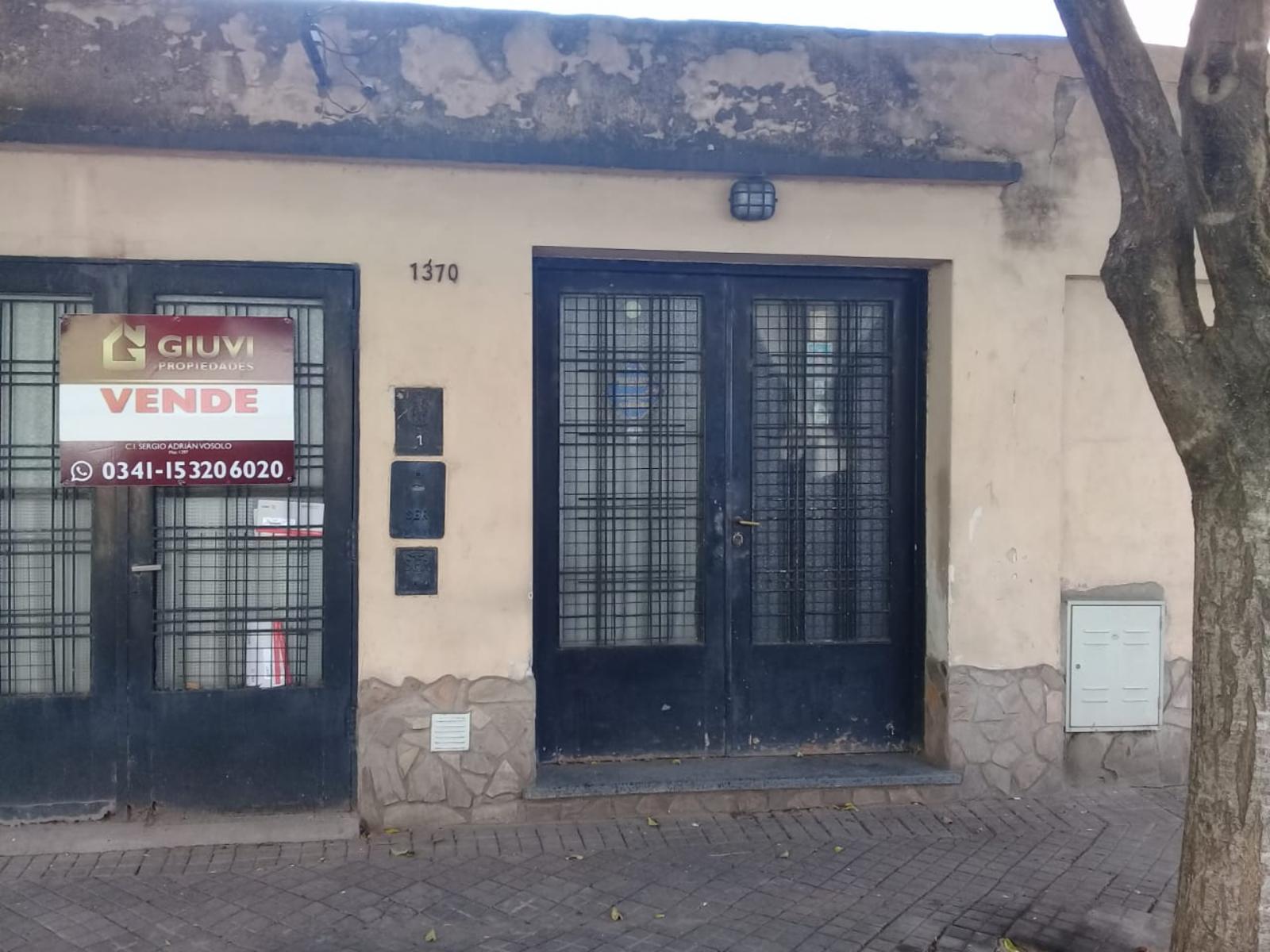 CASA BARRIO INDUSTRIAL -OPORTUNIDAD-