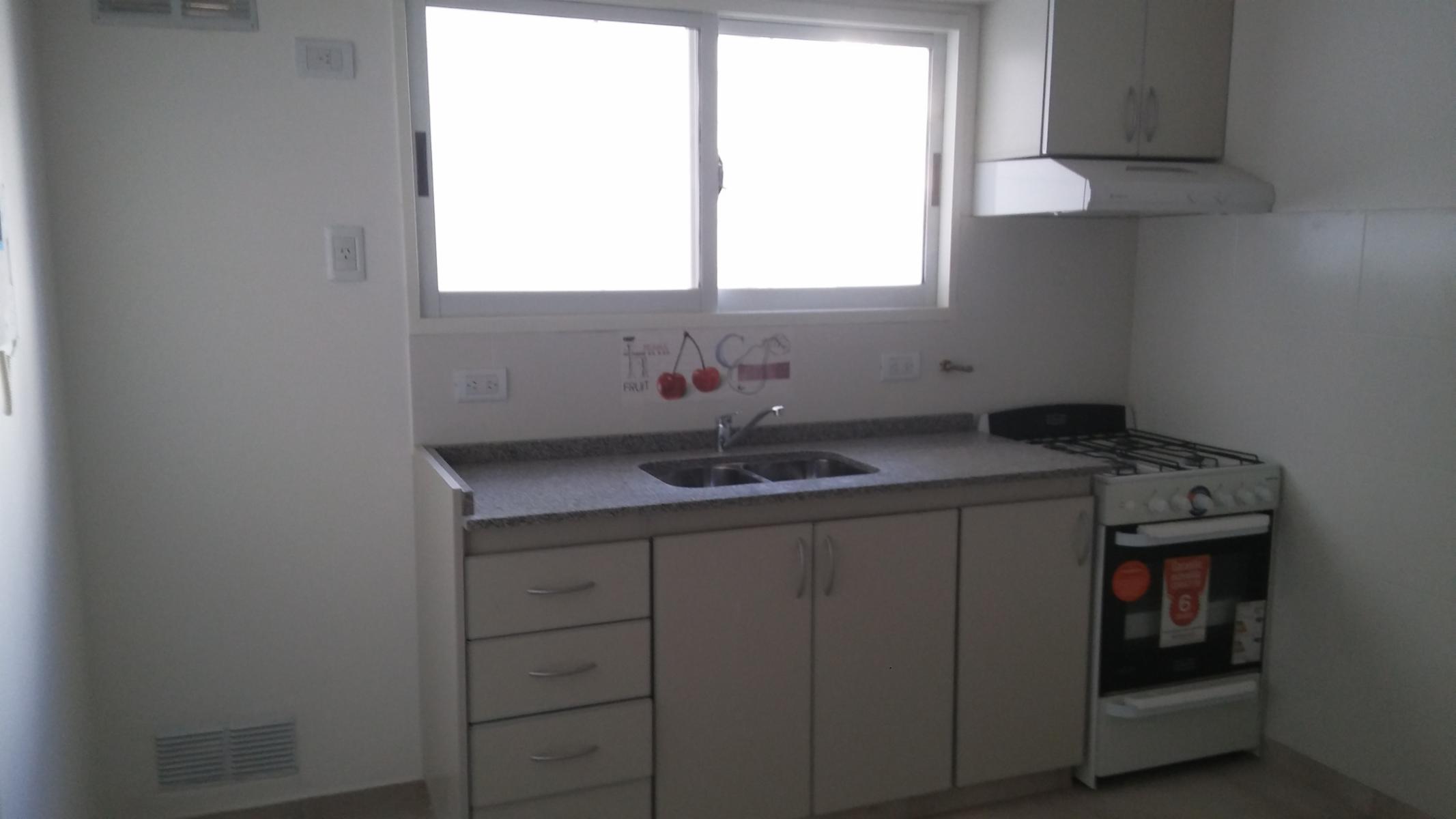 DPTO 2 AMB AL FRENTE CON BALCON APTO CREDITO