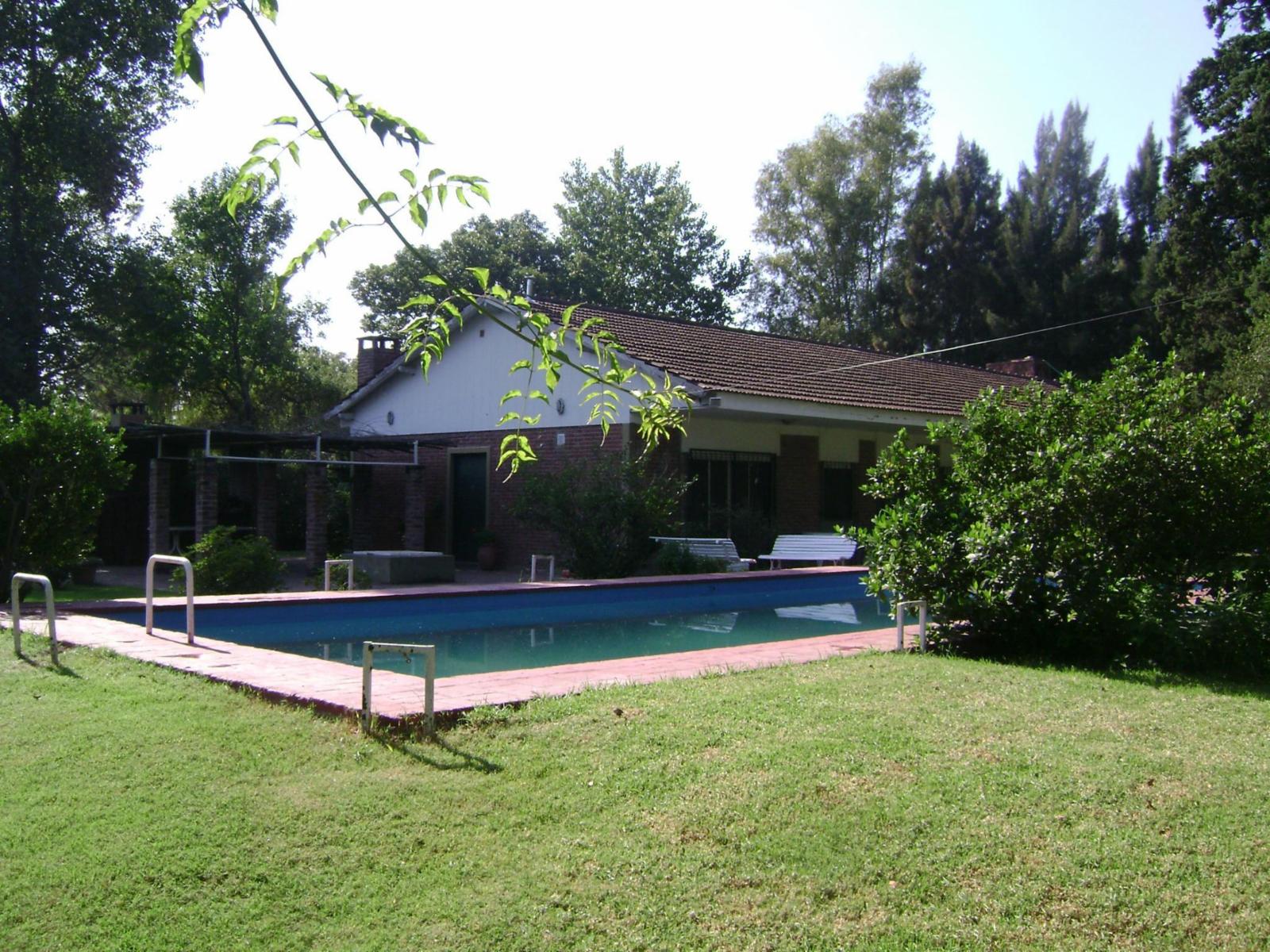 ESPECTACULAR QUINTA EN PARQUE GAONA, MORENO