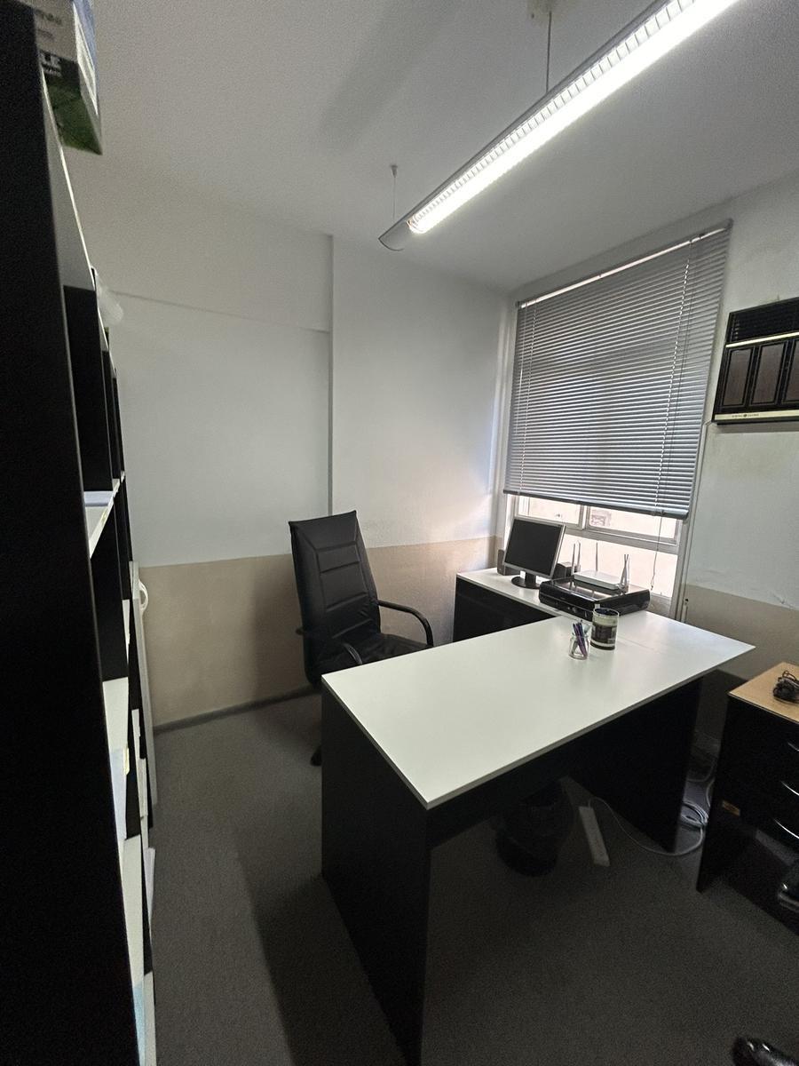 Venta Departamento/Oficina de tres ambientes en San Nicolás - Tribunales