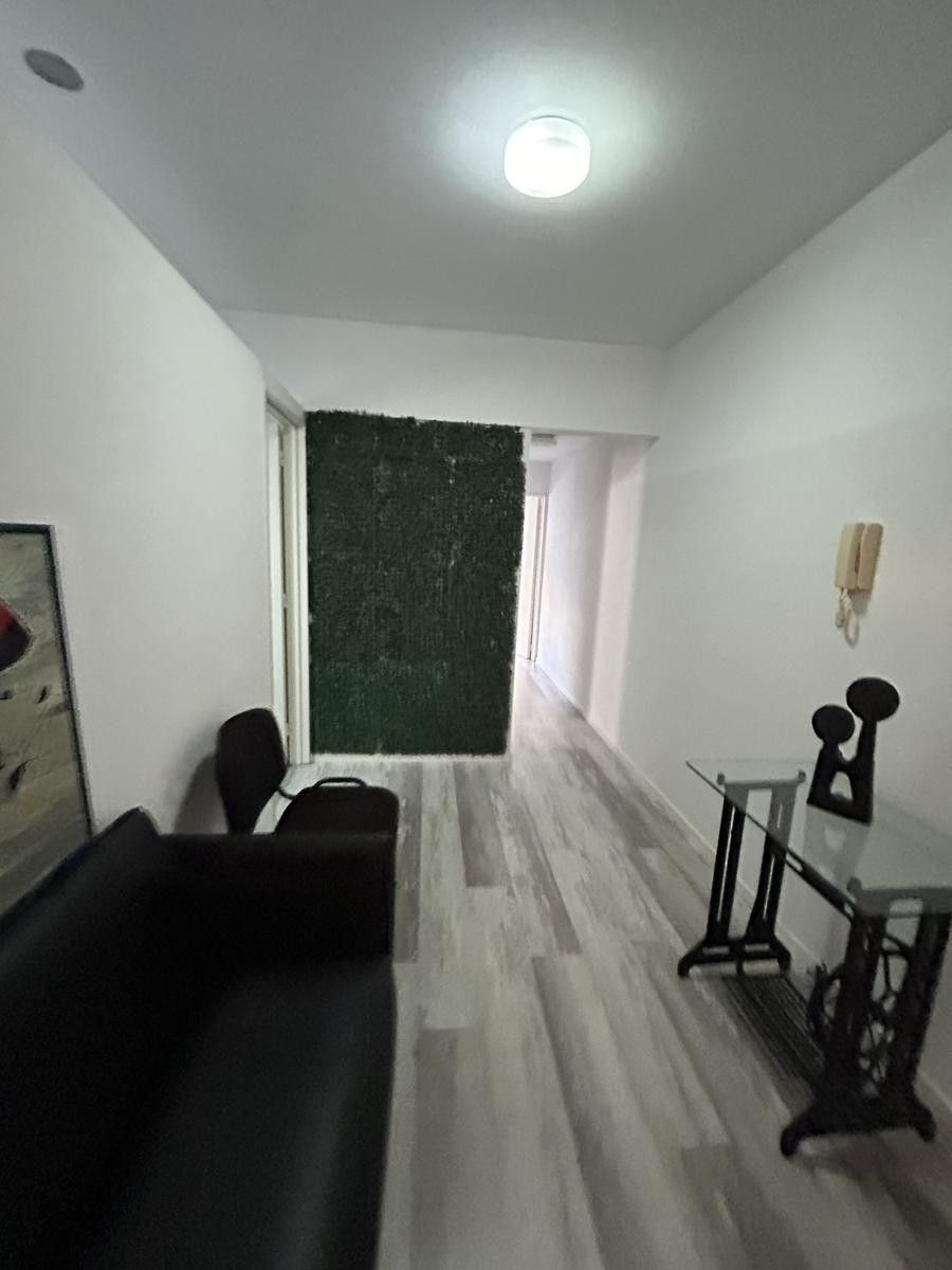 Alquiler Departamento/Oficina de tres ambientes en San Nicolás - Tribunales