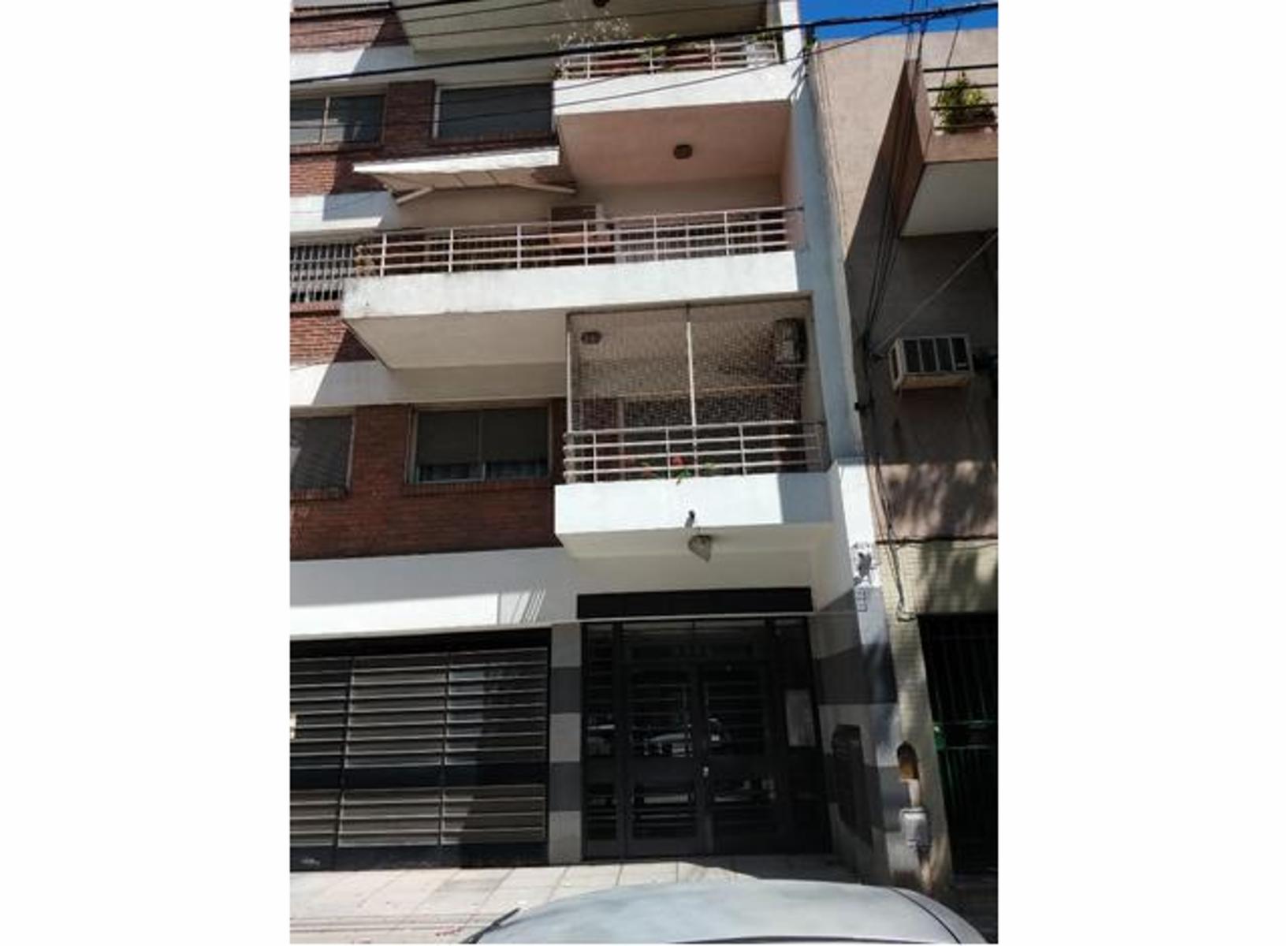 DEPARTAMENTO EN VENTA MONTE CASTRO