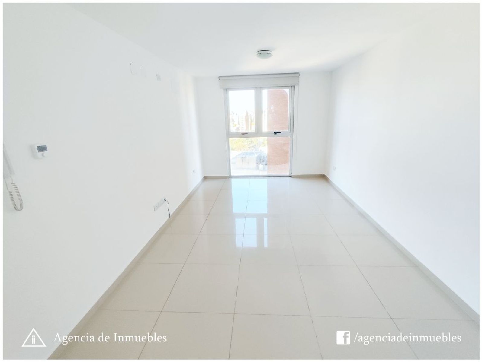 ALQUILA: Dpto. 1 Dormitorio, Cocina Separada / Complejo Torres H