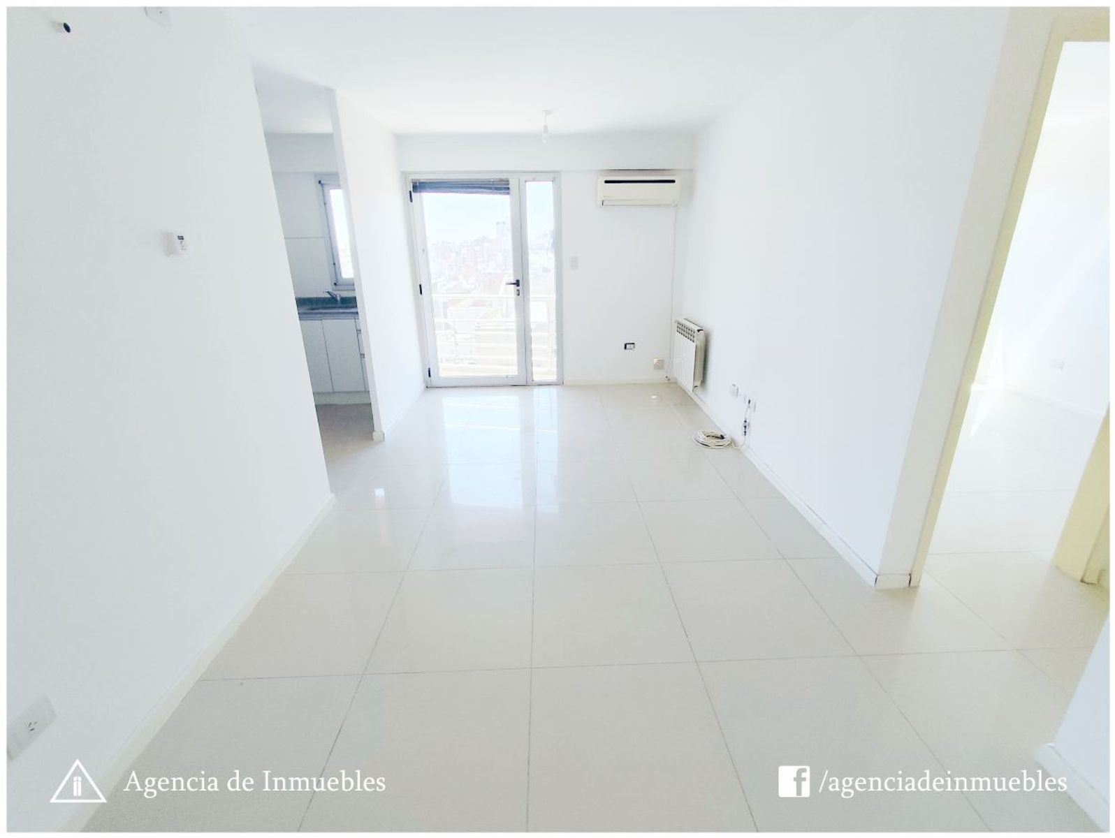 ALQUILA: Dpto 1 Dormitorio con Balcón y Aire Acondicionado/ ComplejoCENTER / Nueva Córdoba