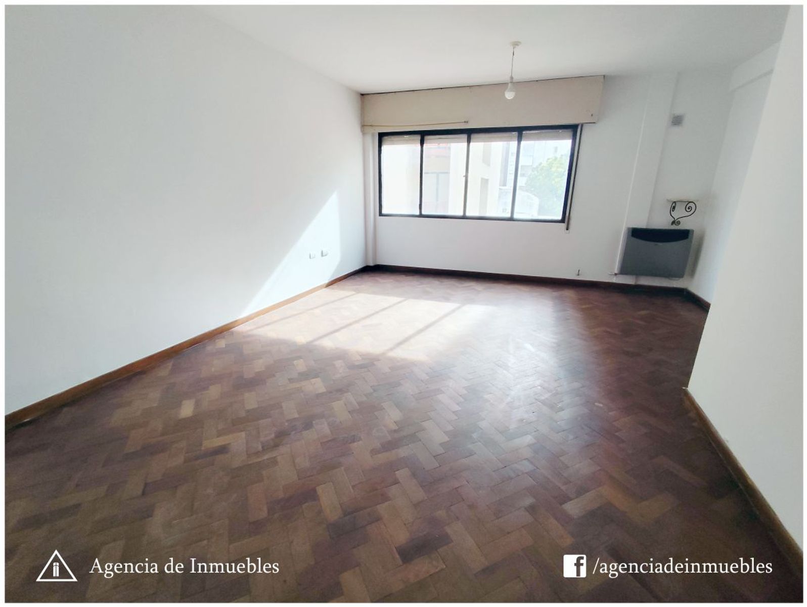 ALQUILA: Dpto Semipiso 2 Dormitorios + Hab. de Servicio / B° ALBERDI