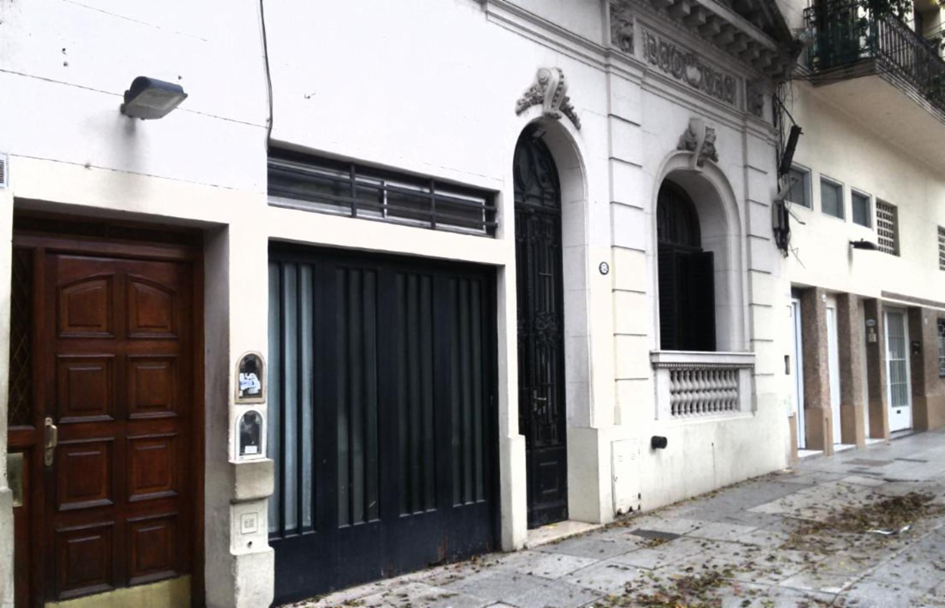 Excelente Ph en Caballito, zona exclusiva. 5 ambientes. Terraza. Parrilla.