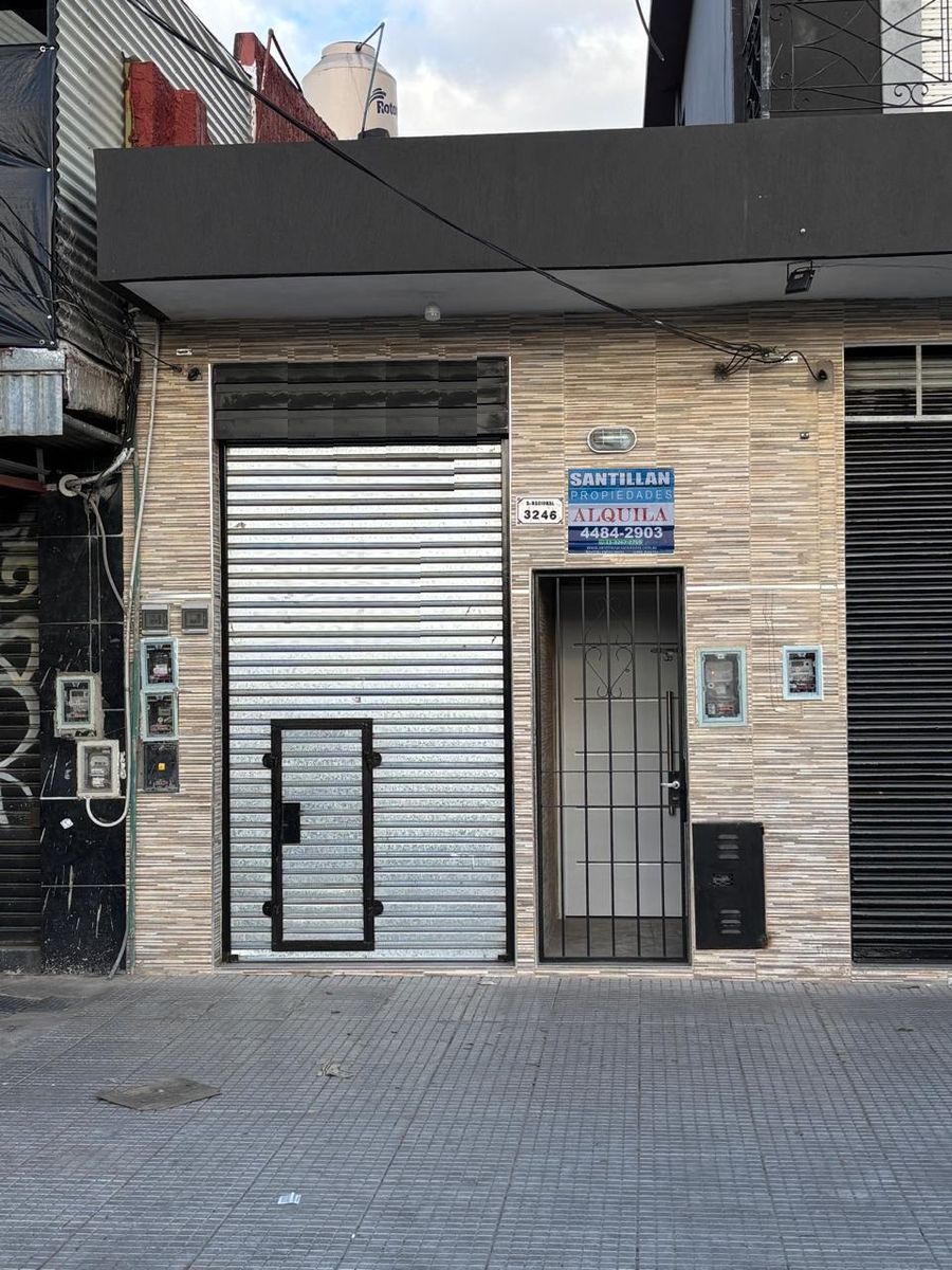 DEPARTAMENTO 2 AMBIENTES A ESTRENAR CON GRAN PATIO. LAFERRERE CENTRO.