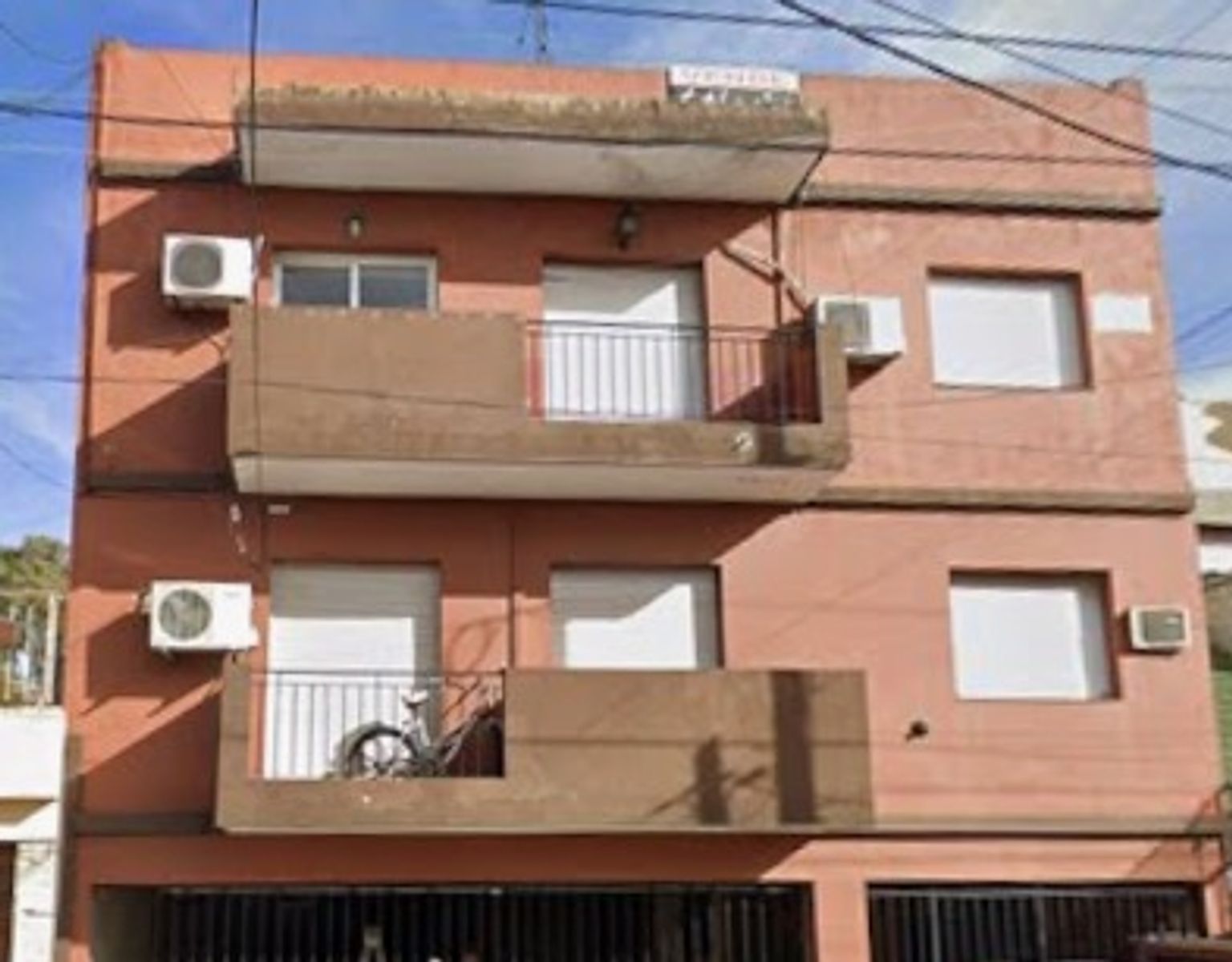 VENTA - DEPARTAMENTO 3 AMBIENTES CON TERRAZA VILLA SARMIENTO
