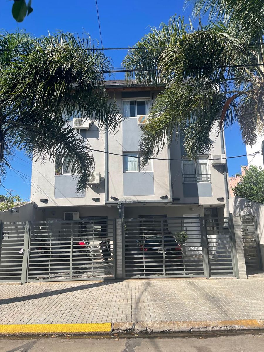 SE ALQUILA DEPARTAMENTO 3 AMBIENTES EN VILLA LUZURIAGA