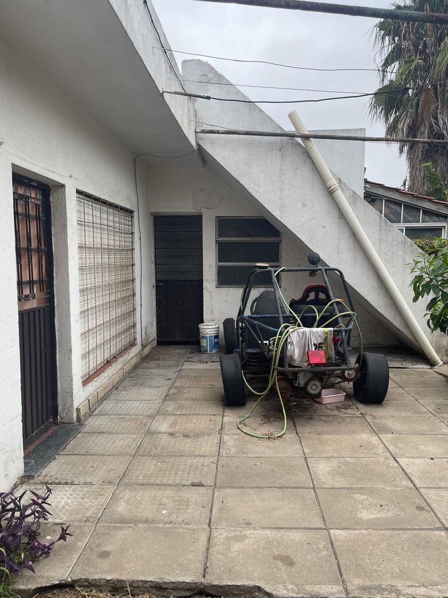 SE VENDE CASA A REFACCIONAR EN ISIDRO CASANOVA