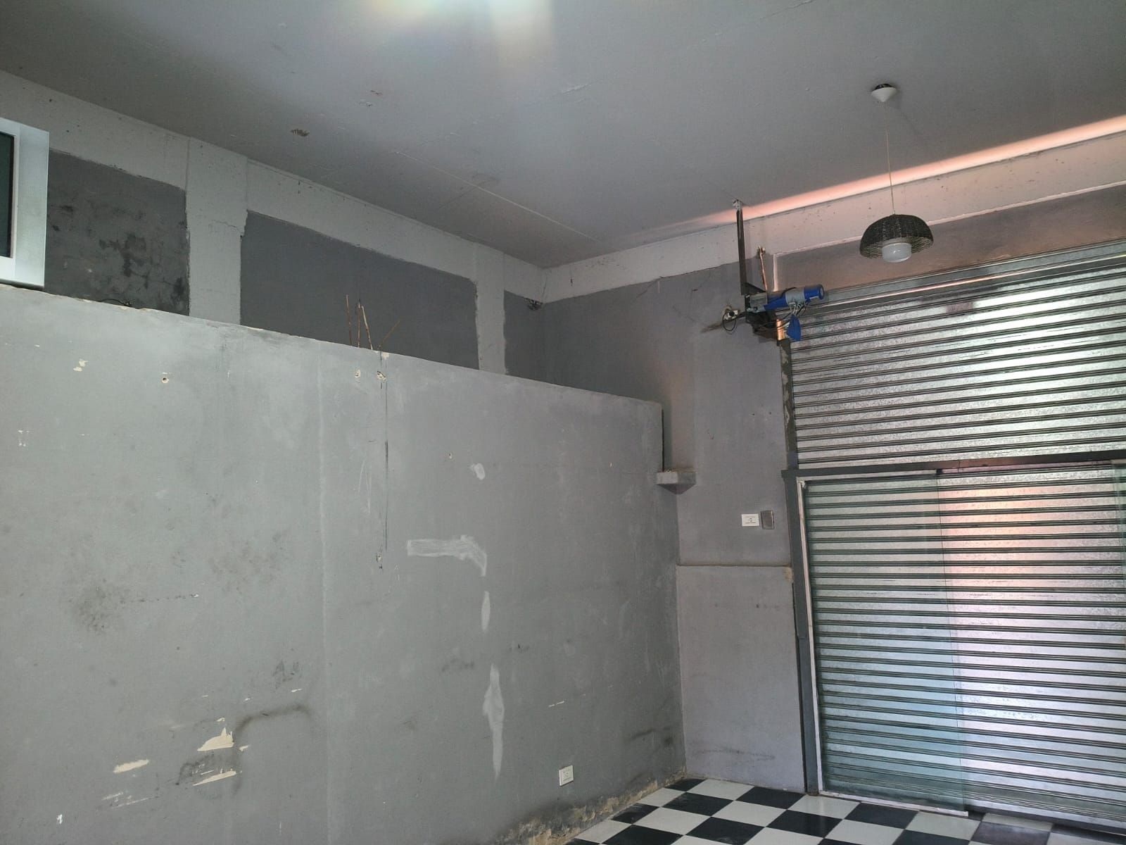 LOCALES SOBRE ILLIA 3847-SAN JUSTO