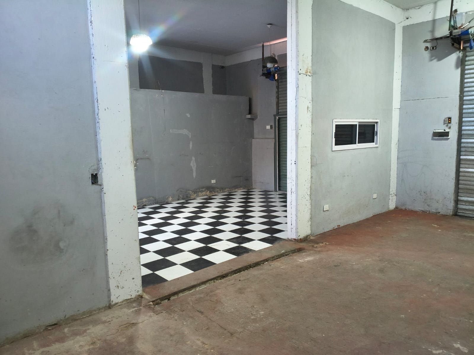 LOCALES SOBRE ILLIA 3847-SAN JUSTO