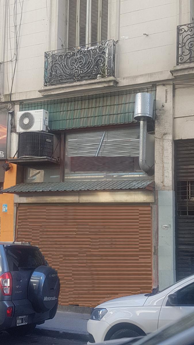Tte Gral JD Peron 1300 GRAN LOCAL EXCELENTE ZONA TODO DESTINO BAÑOS AMBOS SEXOS
