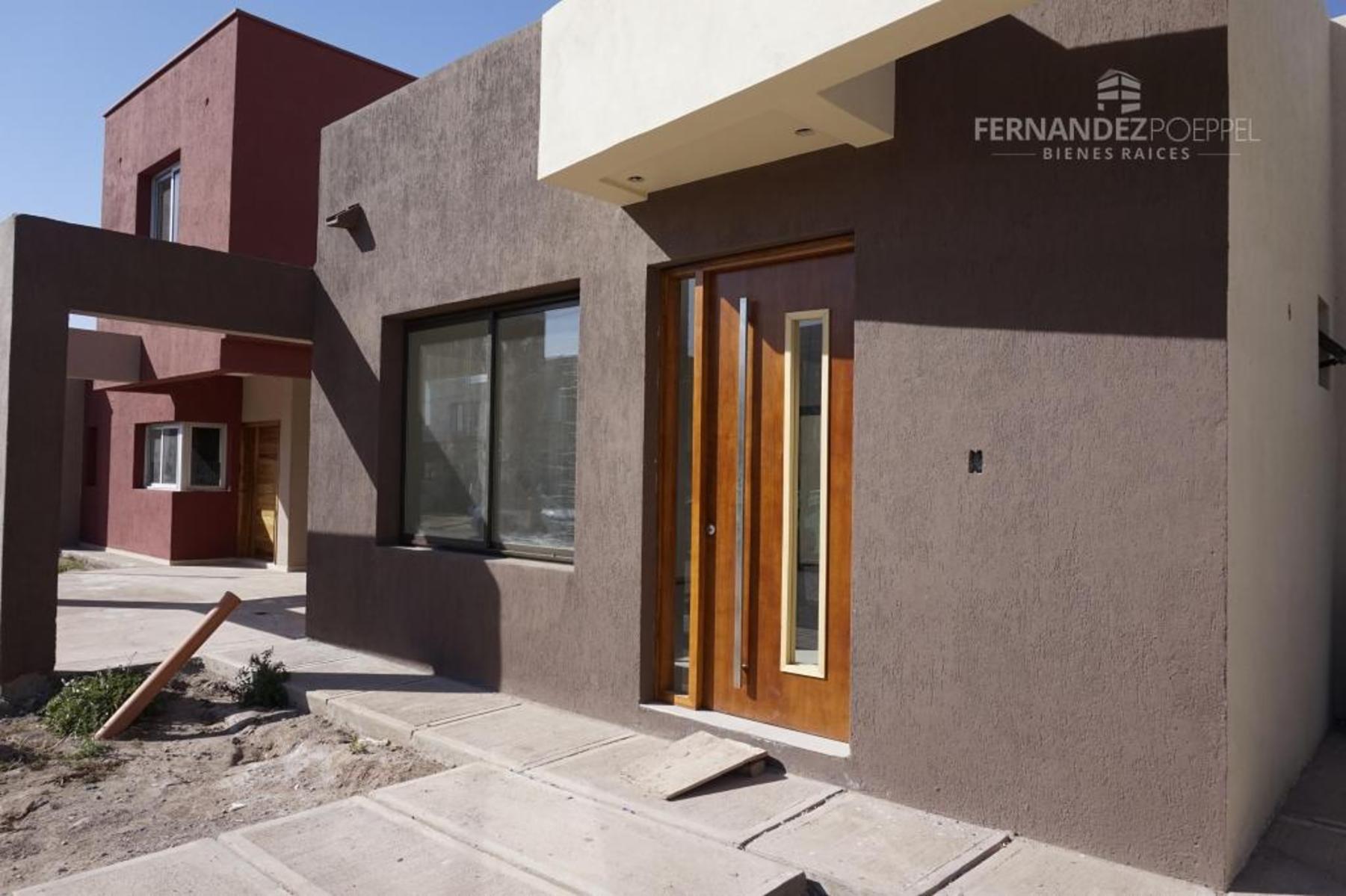 SE VENDE Casa 3D 2B A Estrenar Barrio Privado Rincon de Drummond Lujan de Cuyo