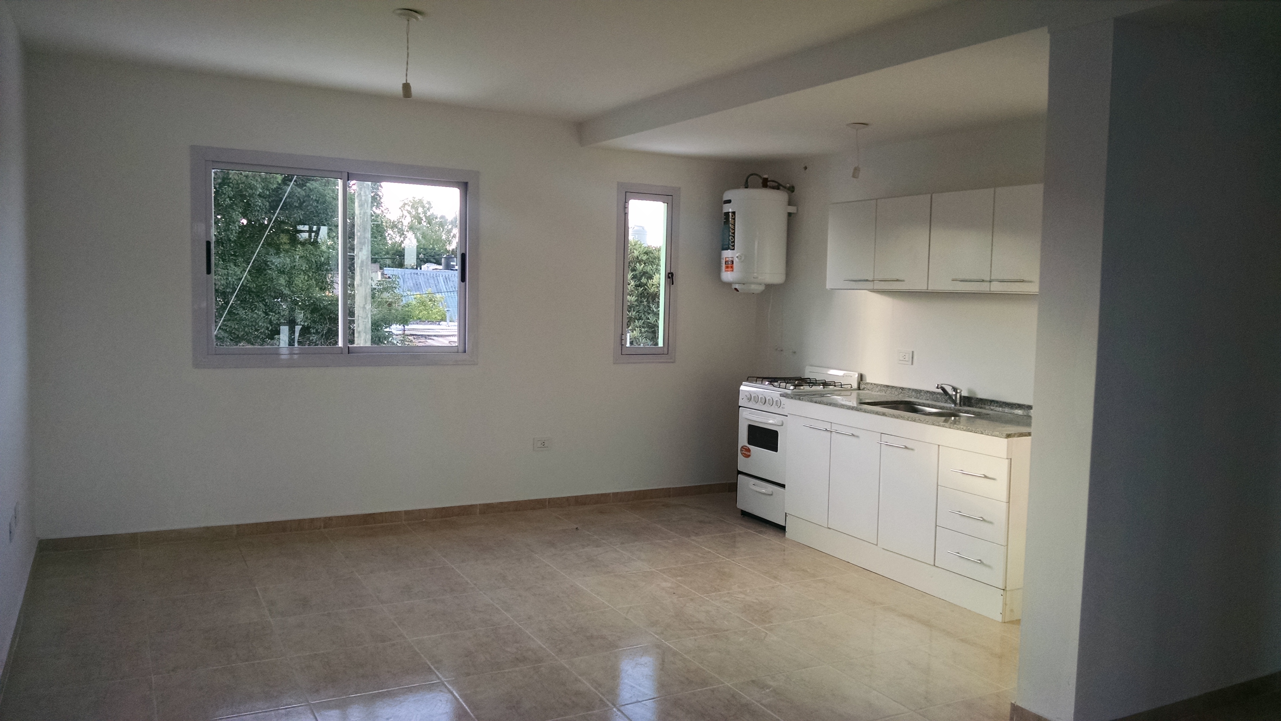 Departamento con cochera en alquiler Complejo cerrado