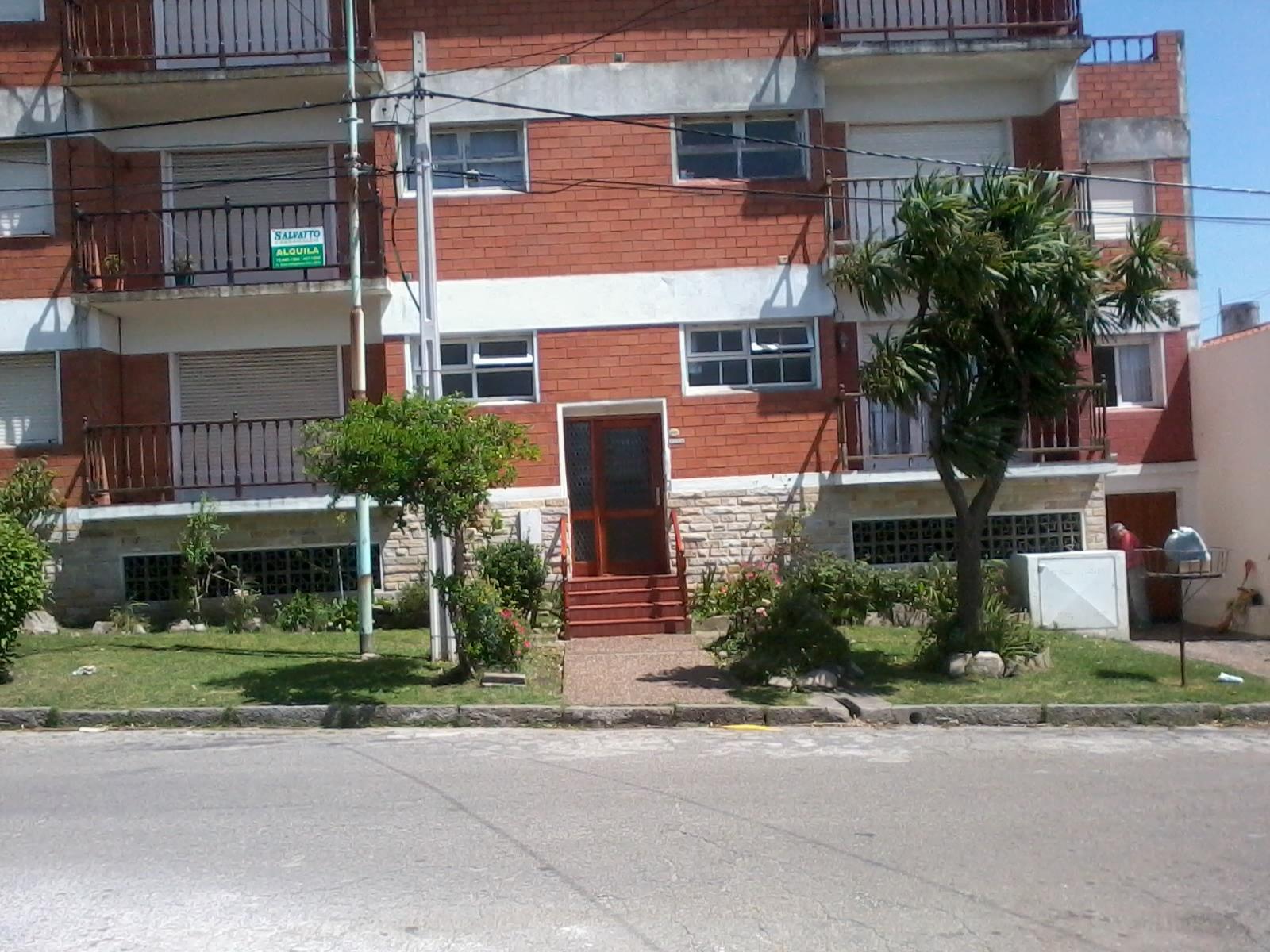 Mar del plata P.Mogotes Dto.  1 Ampl. Amb.-2 C/Playa  altura Playas 1 y 2 del Complejo