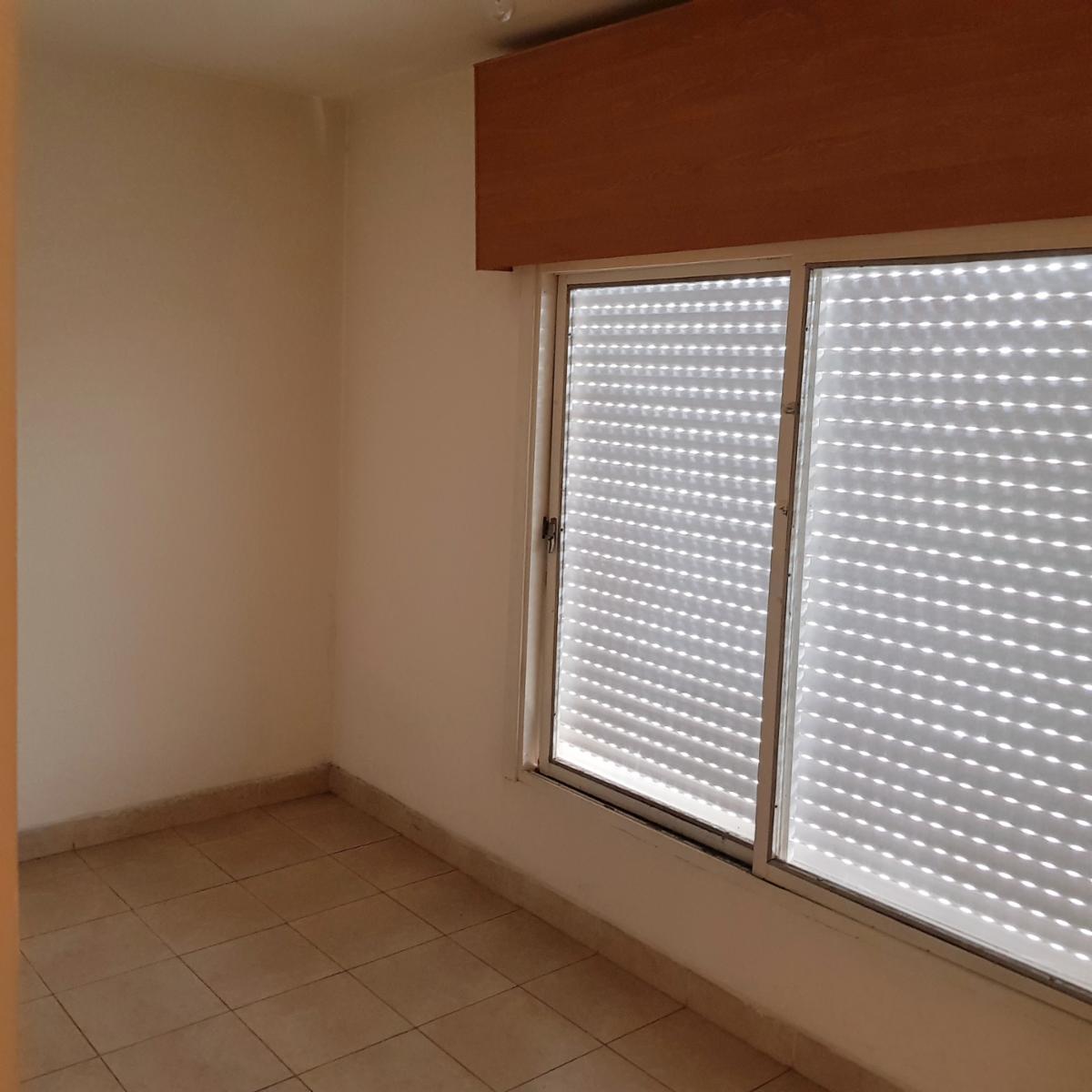 ITUZAINGO Dto.Vivienda u Uso Profesional o Comercial -Fte Estacion- 3 Amb.-primer  piso Sin Expensas..