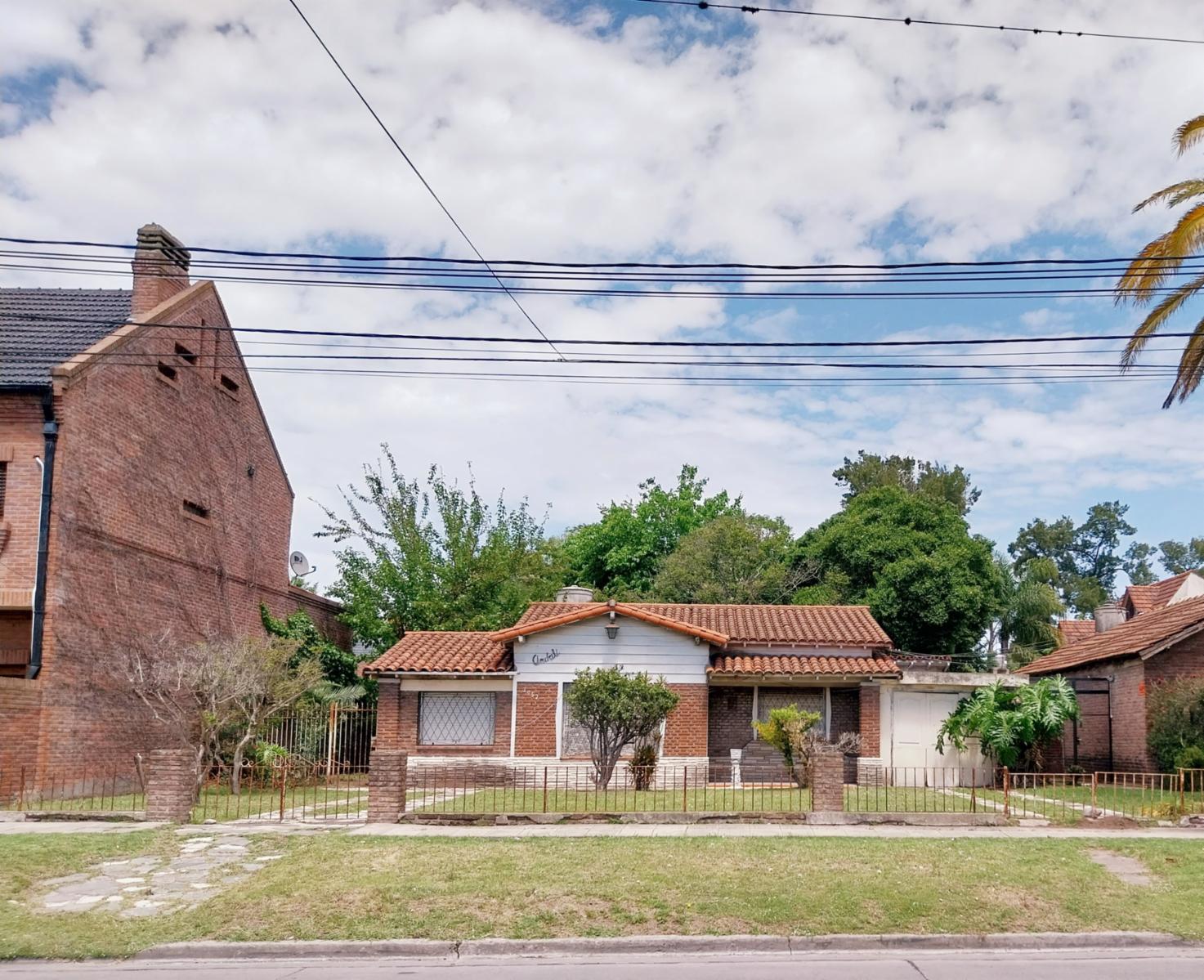 CASTELAR NTE. LOTE  761 MT2.. Av. Alem 3000