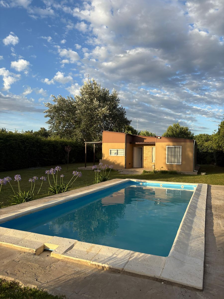 Casa Quinta 3 Ambientes con pileta y parrilla - Baradero - Bajó de precio