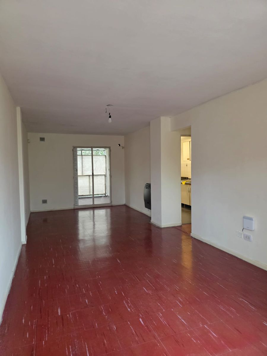 Departamento de 4 Ambientes, Barrio Policial, Padua