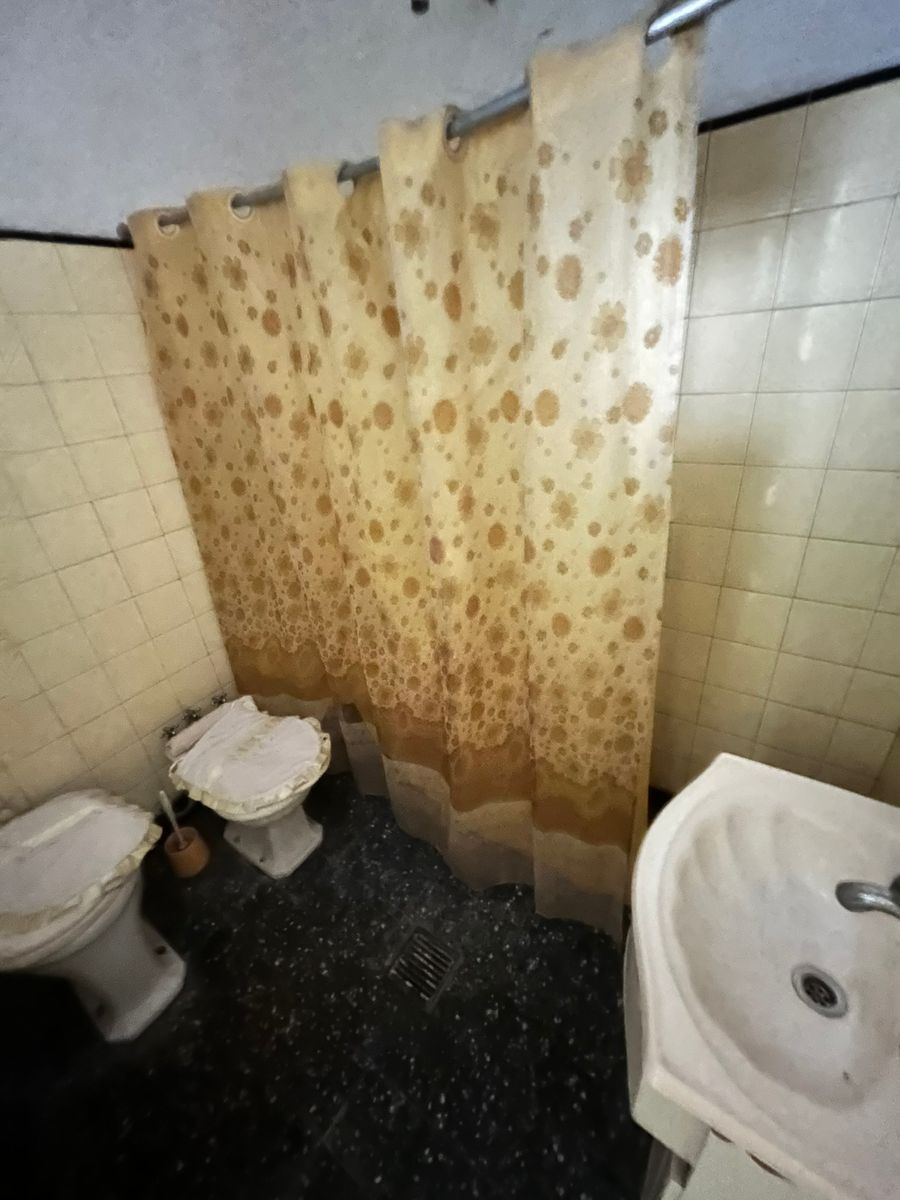CASA EN PH 4 AMBIENTES