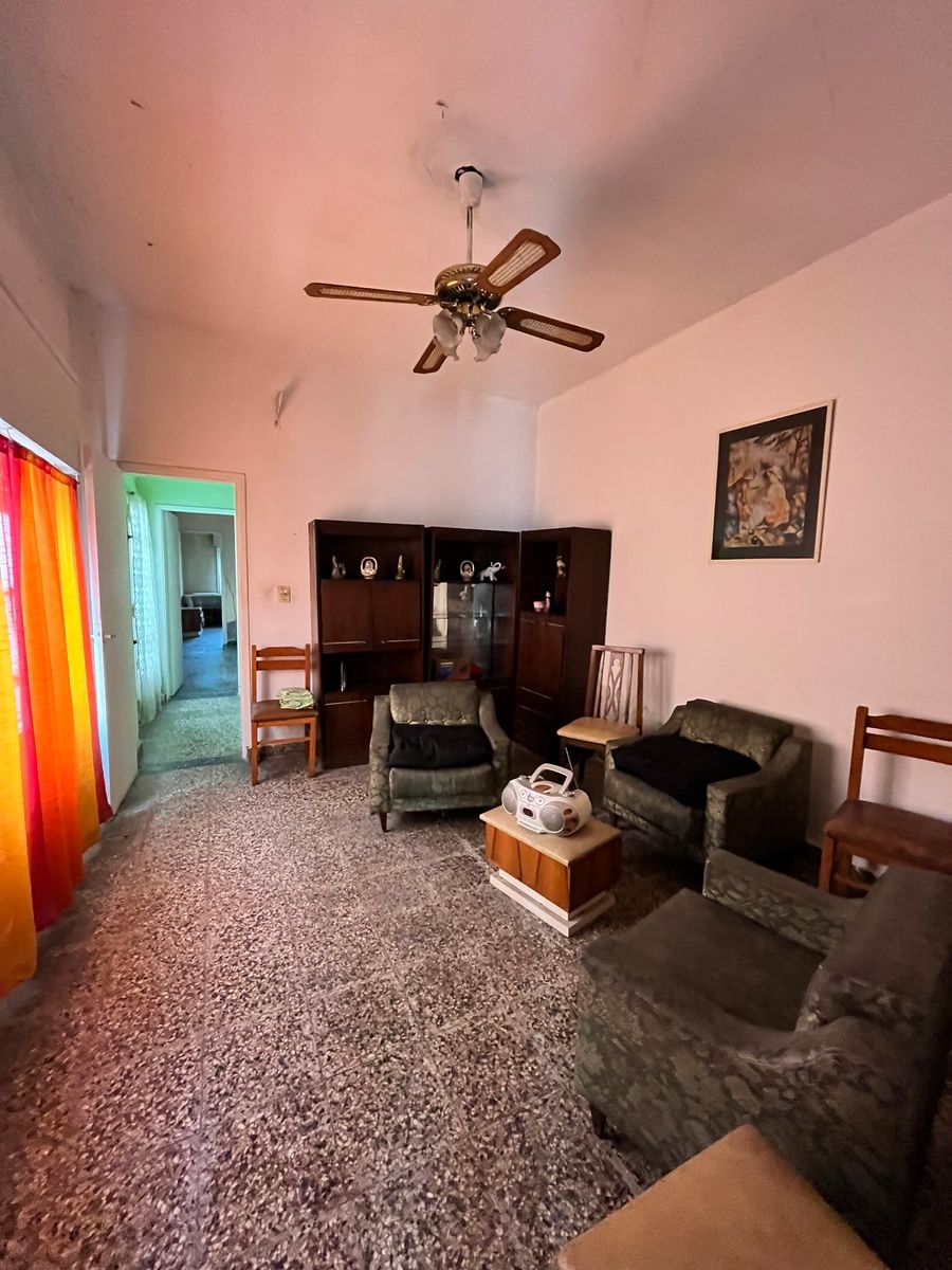 CASA EN PH 4 AMBIENTES