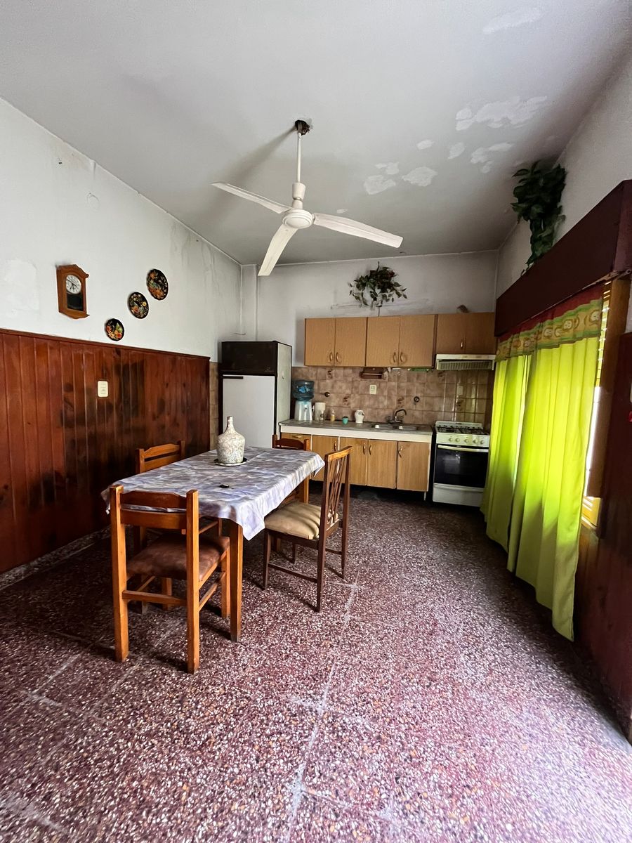 CASA EN PH 4 AMBIENTES