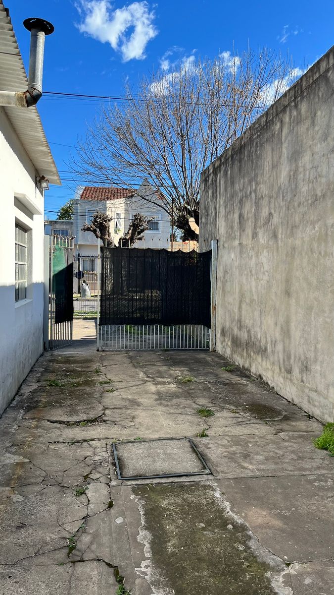 CASA 3 AMB SOBRE LOTE PROPIO