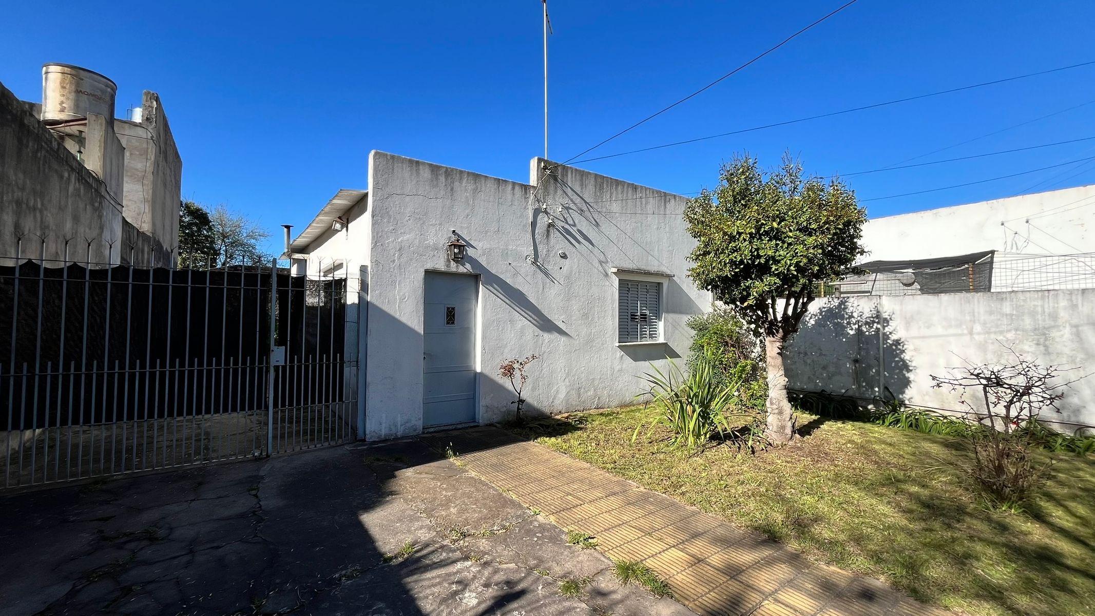 CASA 3 AMB SOBRE LOTE PROPIO