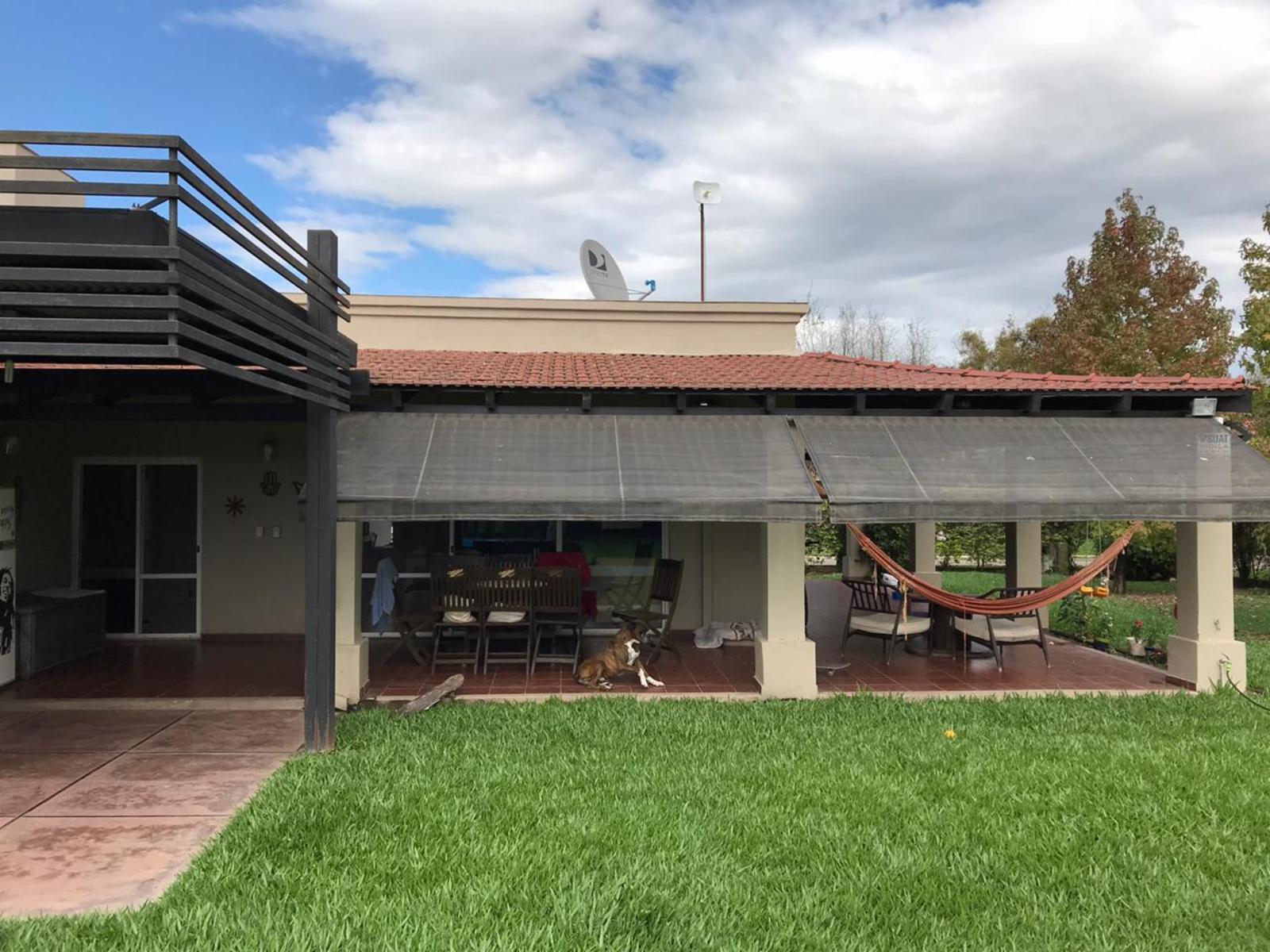 casa Barrio Privado LA DELFINA