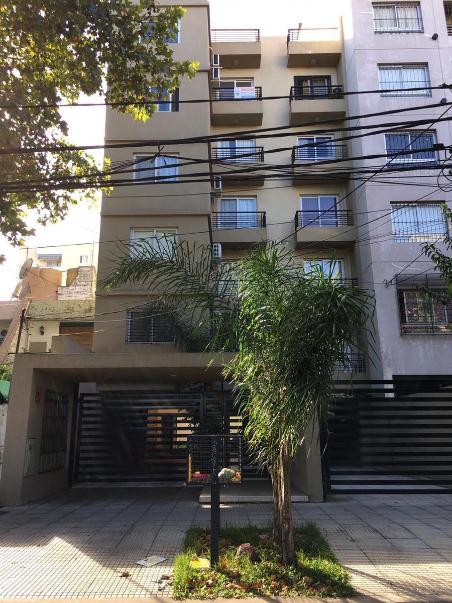 ALQUILER IMPECABLE MONOAMBIENTE SUCRE 370 - AMUEBLADO EN EXCELENTE ZONA - A 200 M DE TRIBUNALES - MORÓN