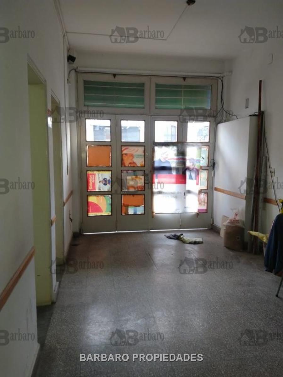 BARBARO ALQUILA LOCAL IDEAL CONSULTORIOS O GERIATRICO EN SAN MARTIN CENTRO