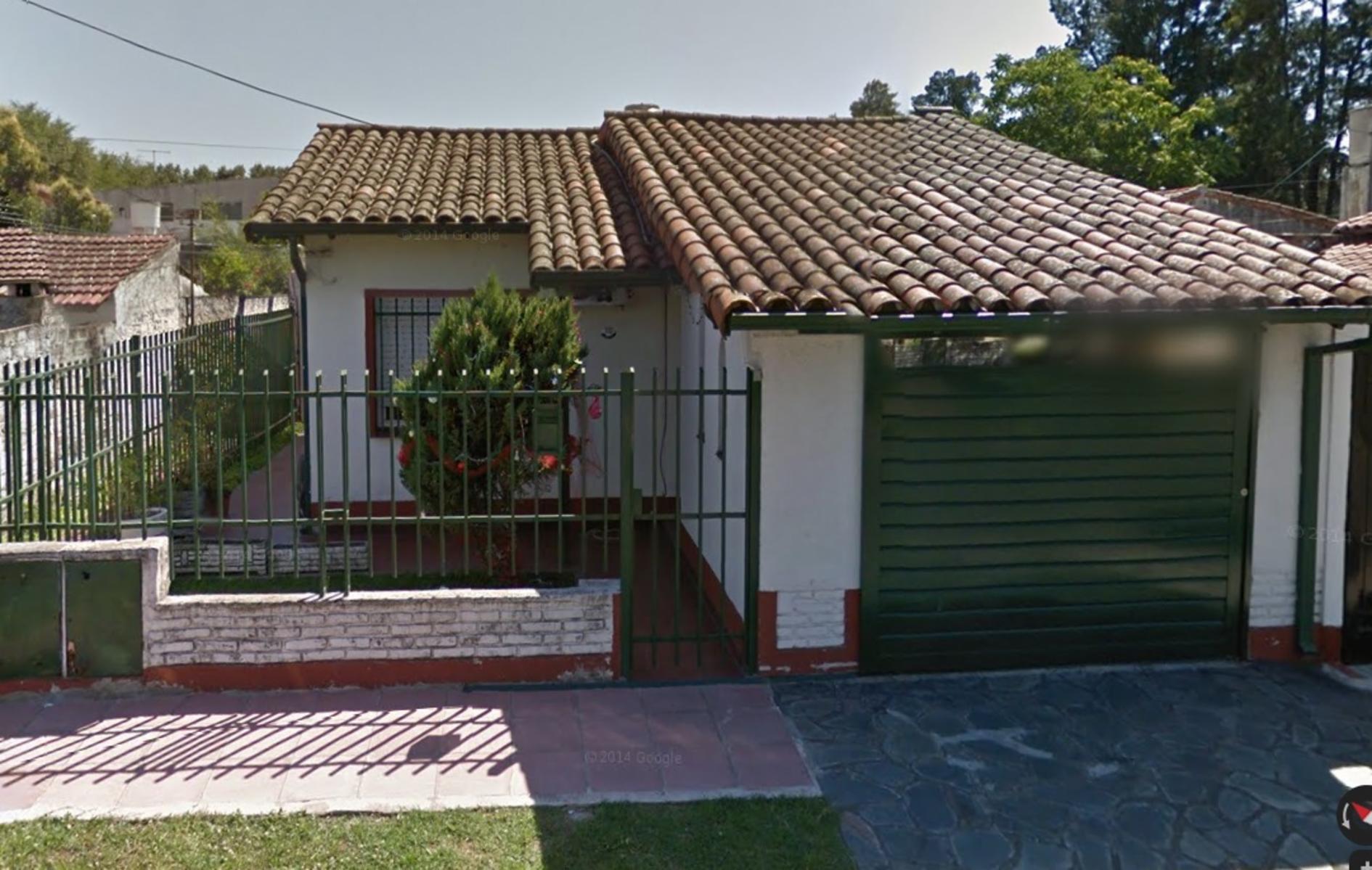 CHALET 3 AMB CON COCHERA Y PATIO - VILLA CLUB