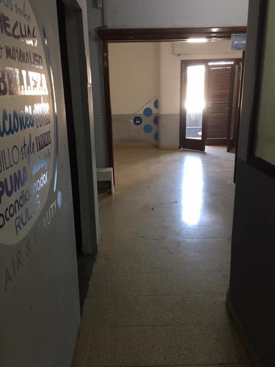 IMPORTANTE PROPIEDAD EN PRIMER PISO