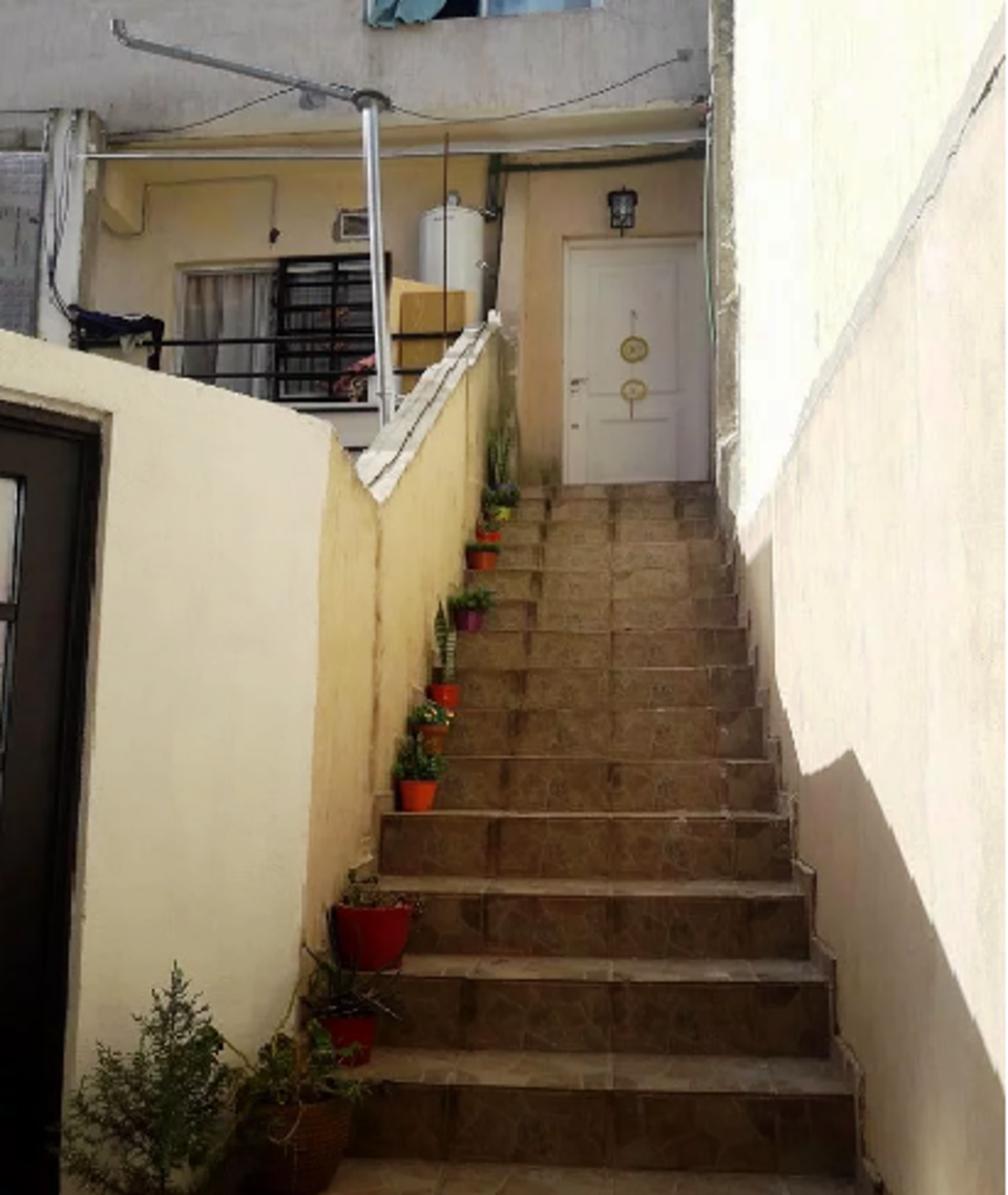 PH 3 AMB EN 1º PISO POR ESCALERA