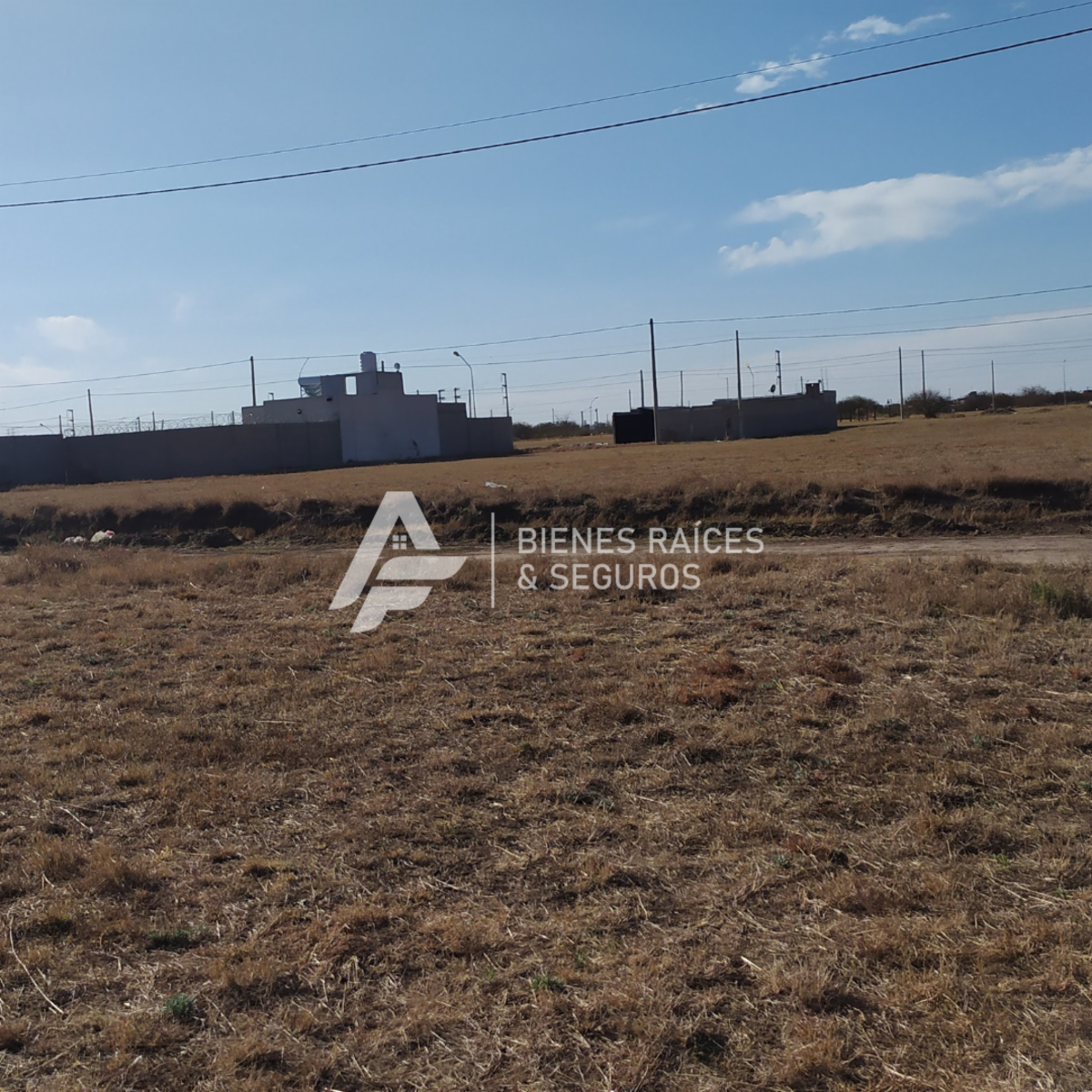 Terreno en venta barrio castelli 2