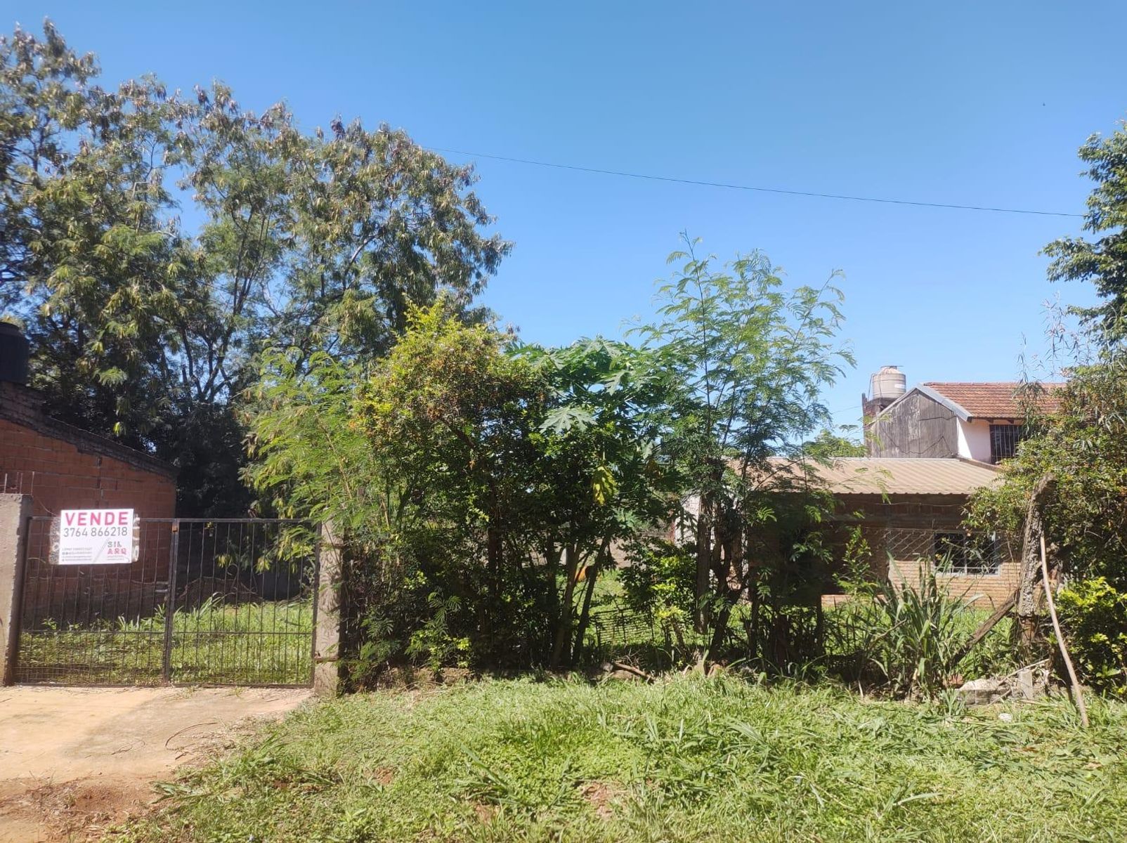 VENTA CASA A TERMINAR EN UN GRAN TERRENO VILLA BONITA GARUPA MISIONES