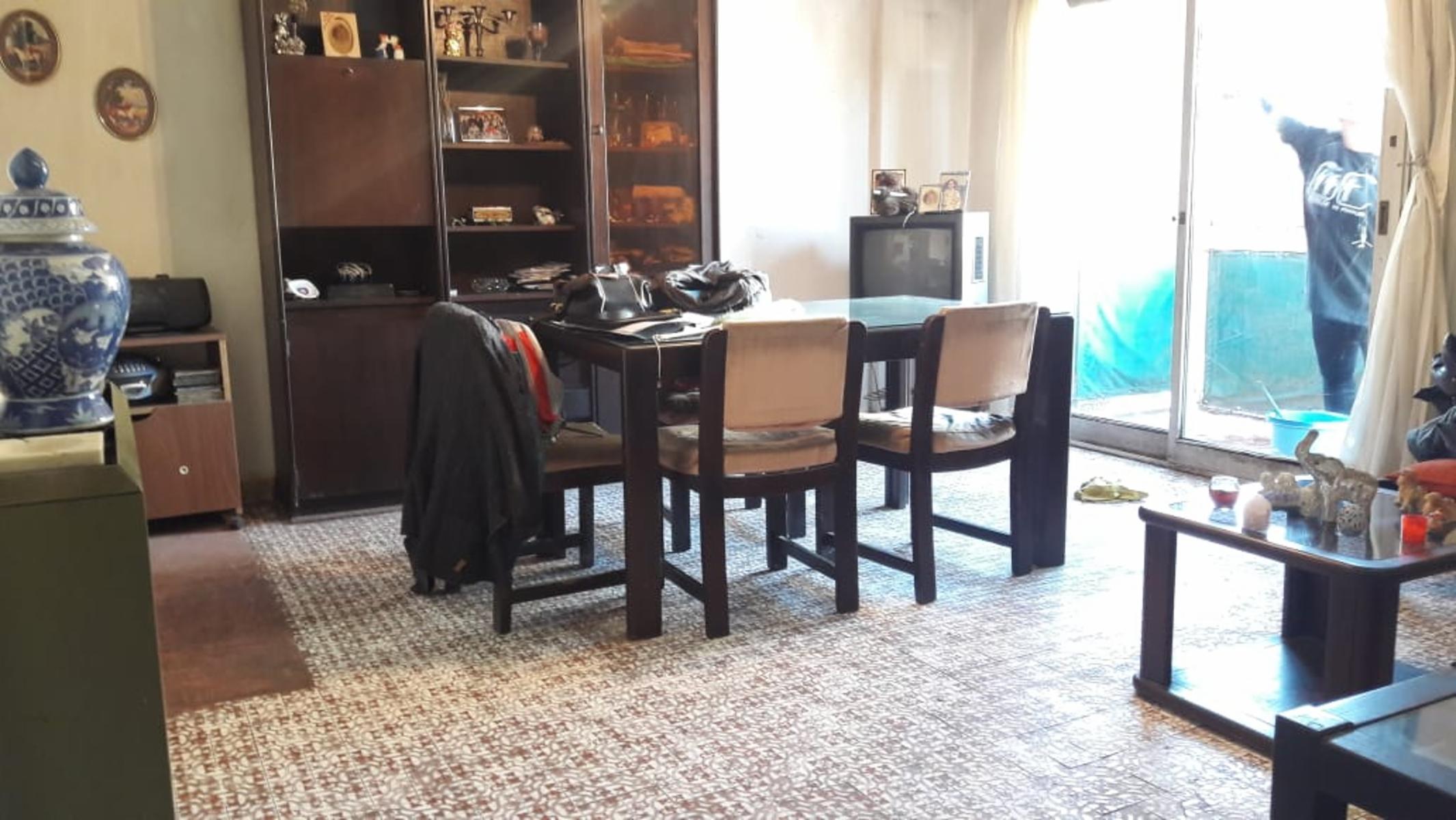 Departamento 3 ambientes con cochera en Villa Luro