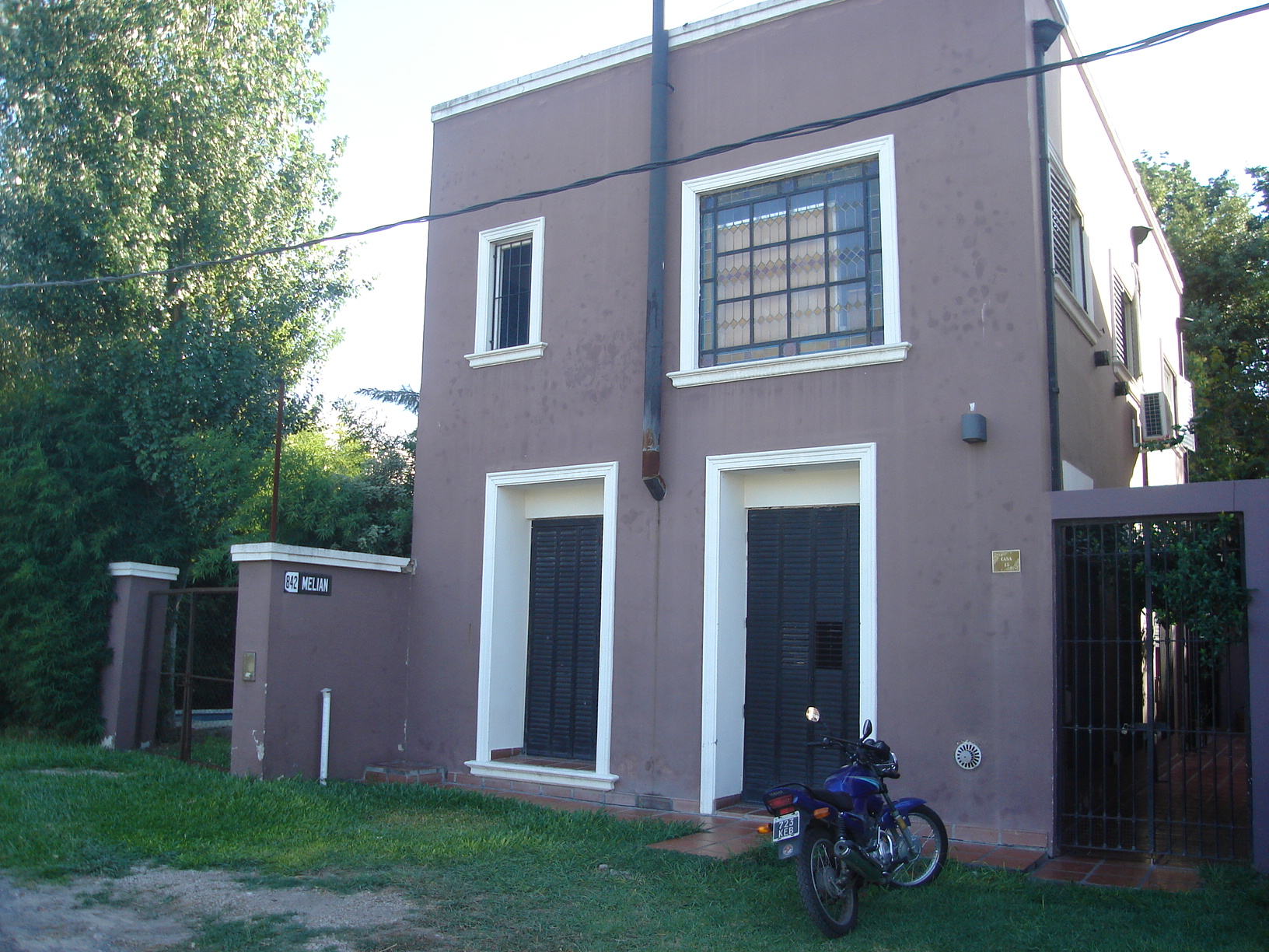 Excelente casa 5 amb. Ituzaingó Norte. 