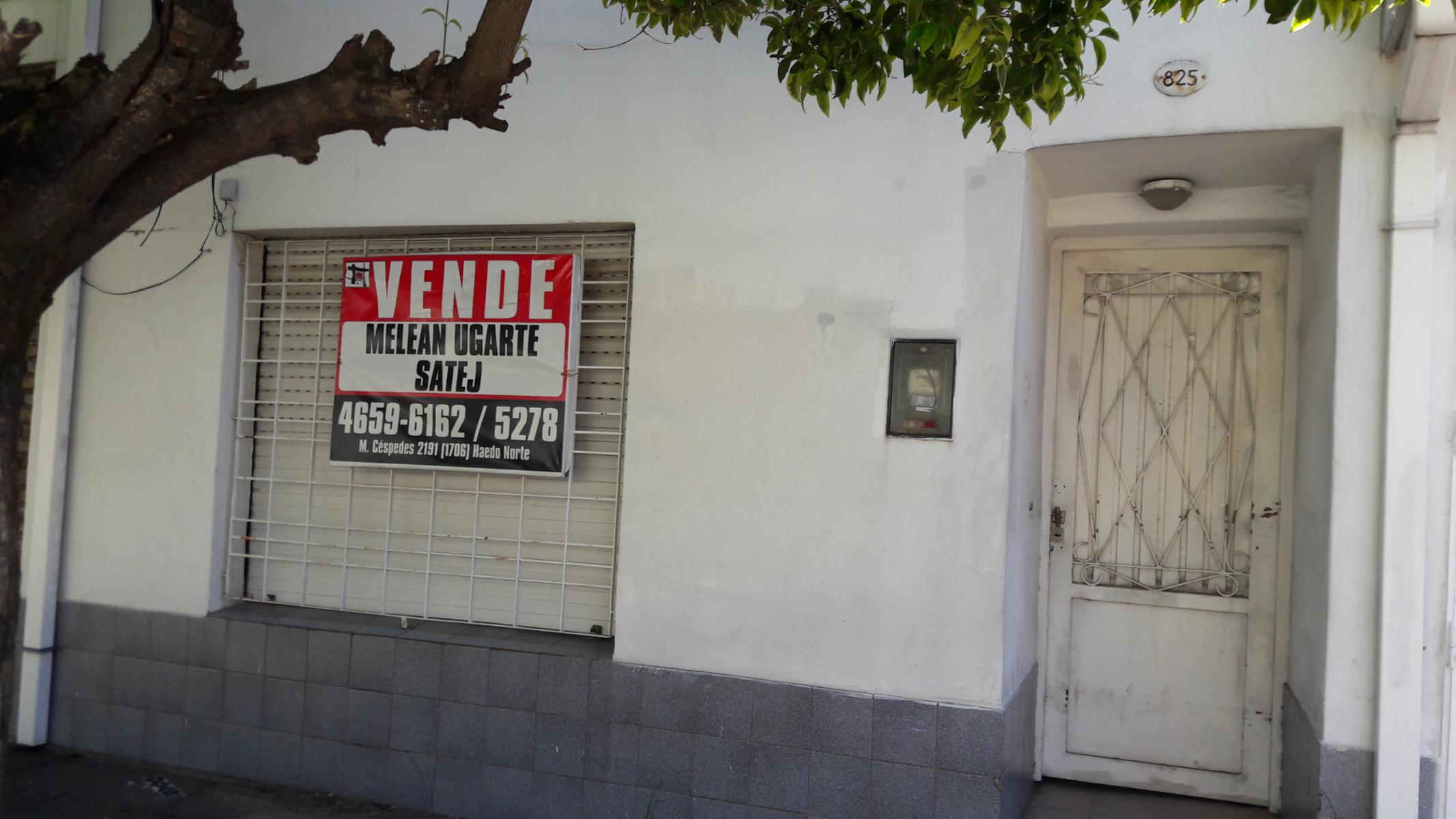 CASA TIPO P.H - AL FRENTE - 3 AMBIENTES EN DOS PLANTAS - B° GUEMES - HAEDO NORTE