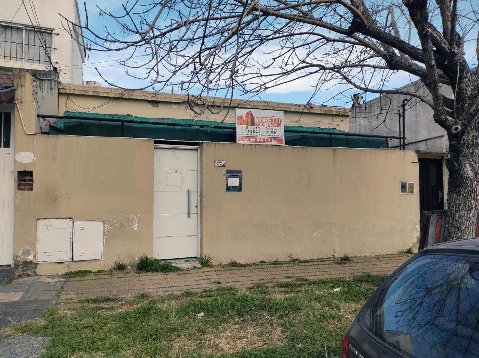 VENTA – PH – 2 AMB C/ PATIO – BAZZINI AL 1500 – MARTIN CORONADO.