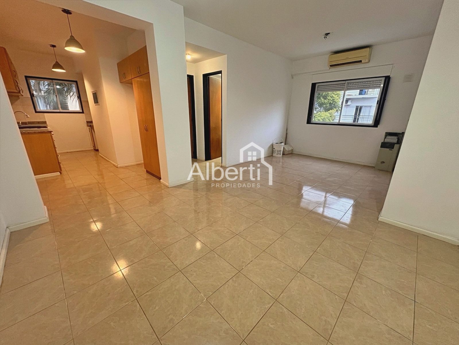 ALQUILER DEPARTAMENTO 2 AMBIENTES EN HAEDO NORTE.
