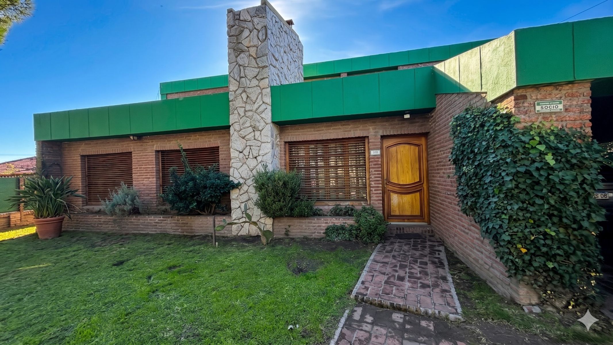 &quotVENTA&quot CASA EN BARRIO PATAGONIA
