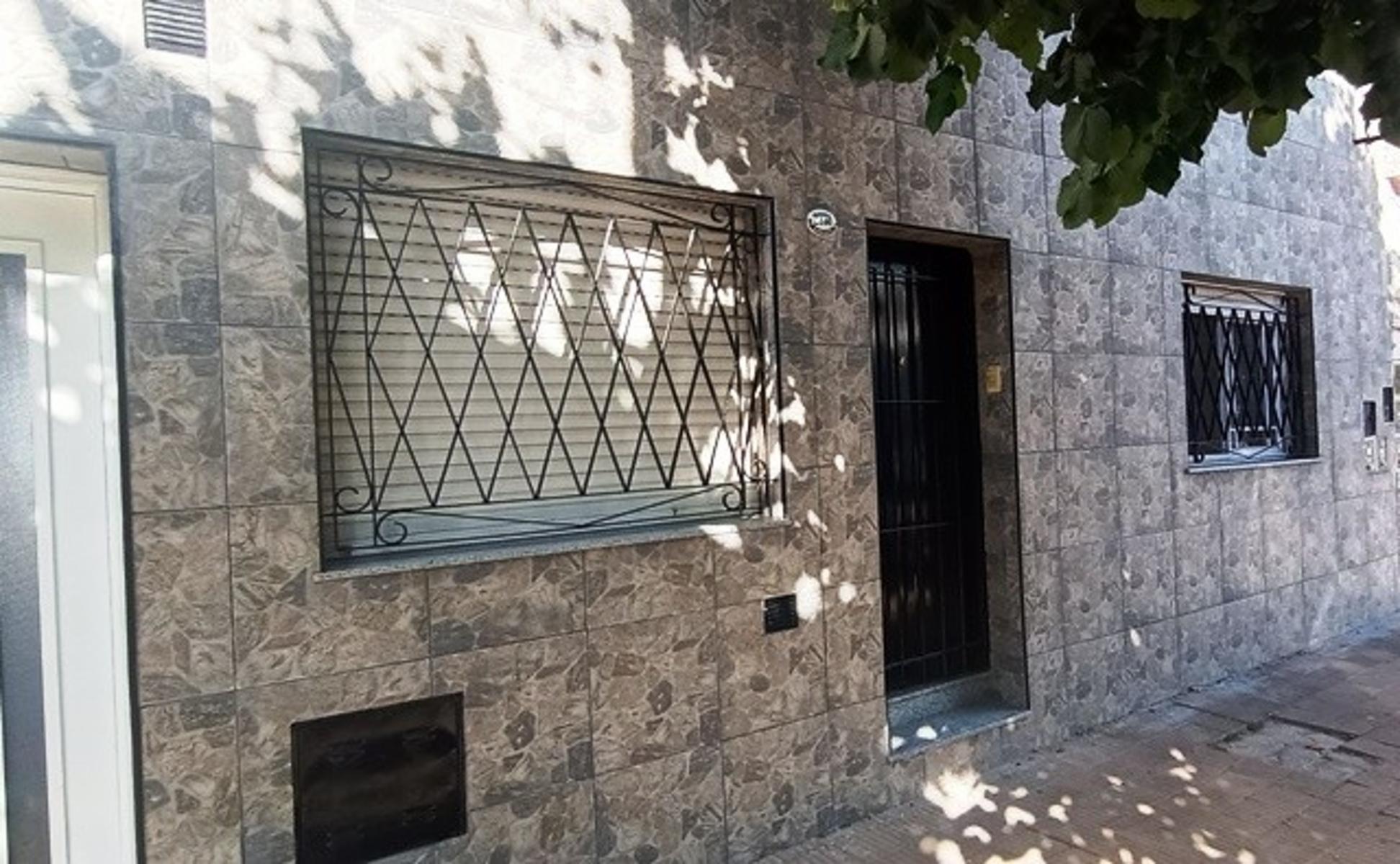 PH de 4 ambientes en Centro de San Justo.