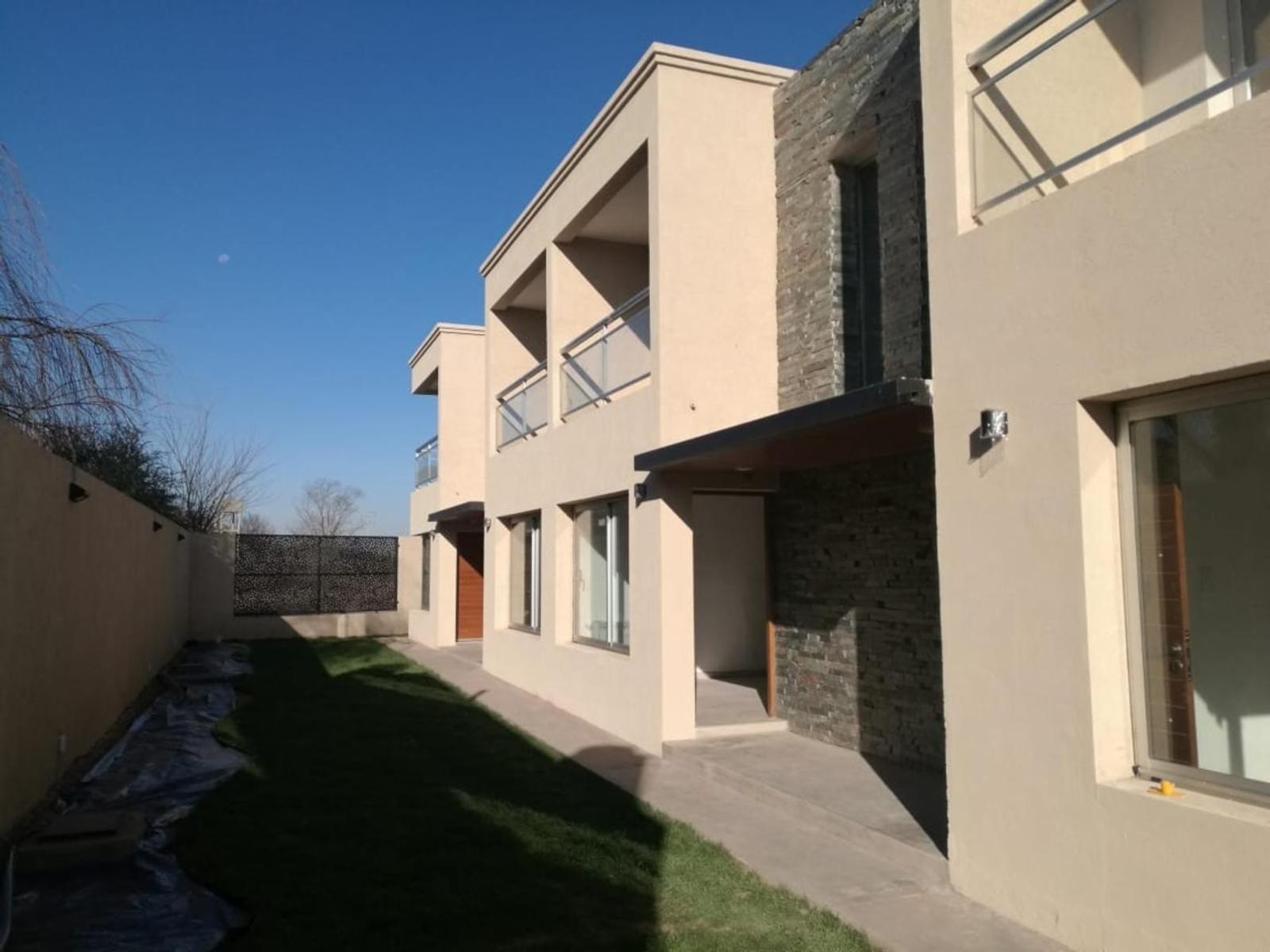 DUPLEX DOPPIO DOS DORMITORIOS