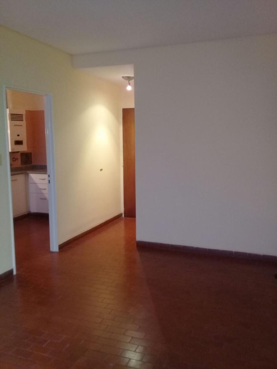 ALQUILER DEPARTAMENTO 3 AMBIENTES CENTRICO