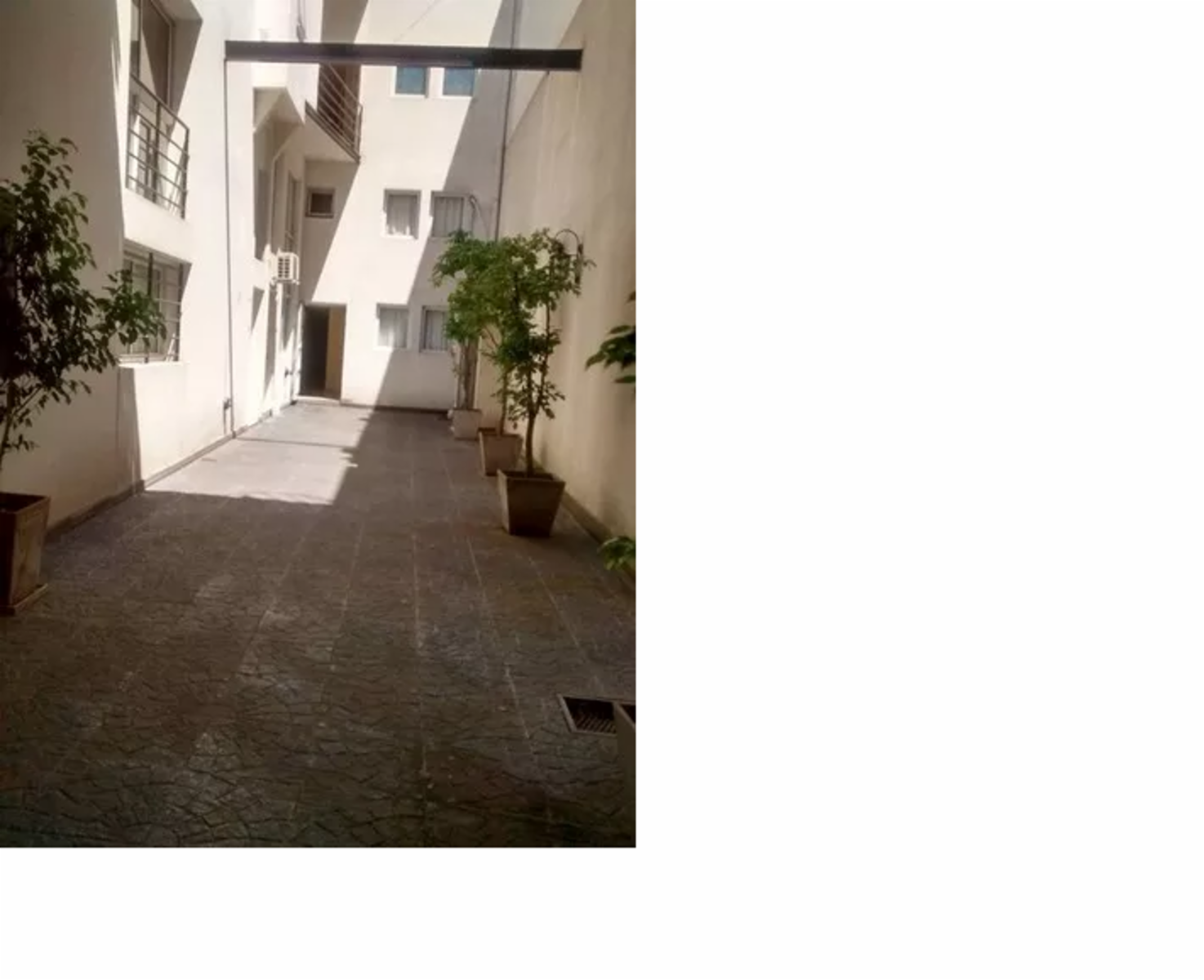2 AMBIENTES EN 33 Orientales Y Caseros 2200, Boedo