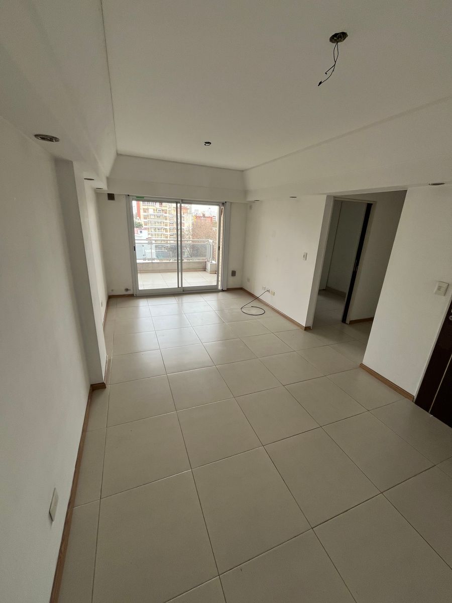 Semipiso 2 amb. Céntrico
