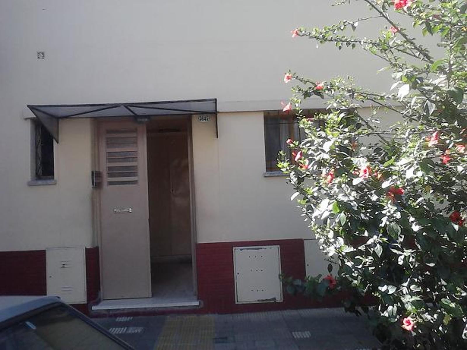 PH DE 1 AMB CON PATIO A PRECIO ACCESIBLE